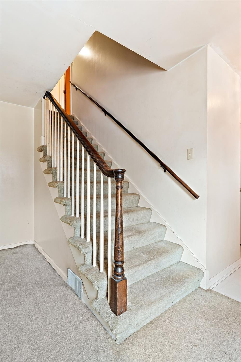 1207 Lafayette Street