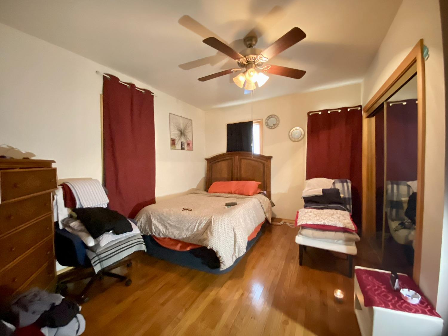 1212 Kentucky Street