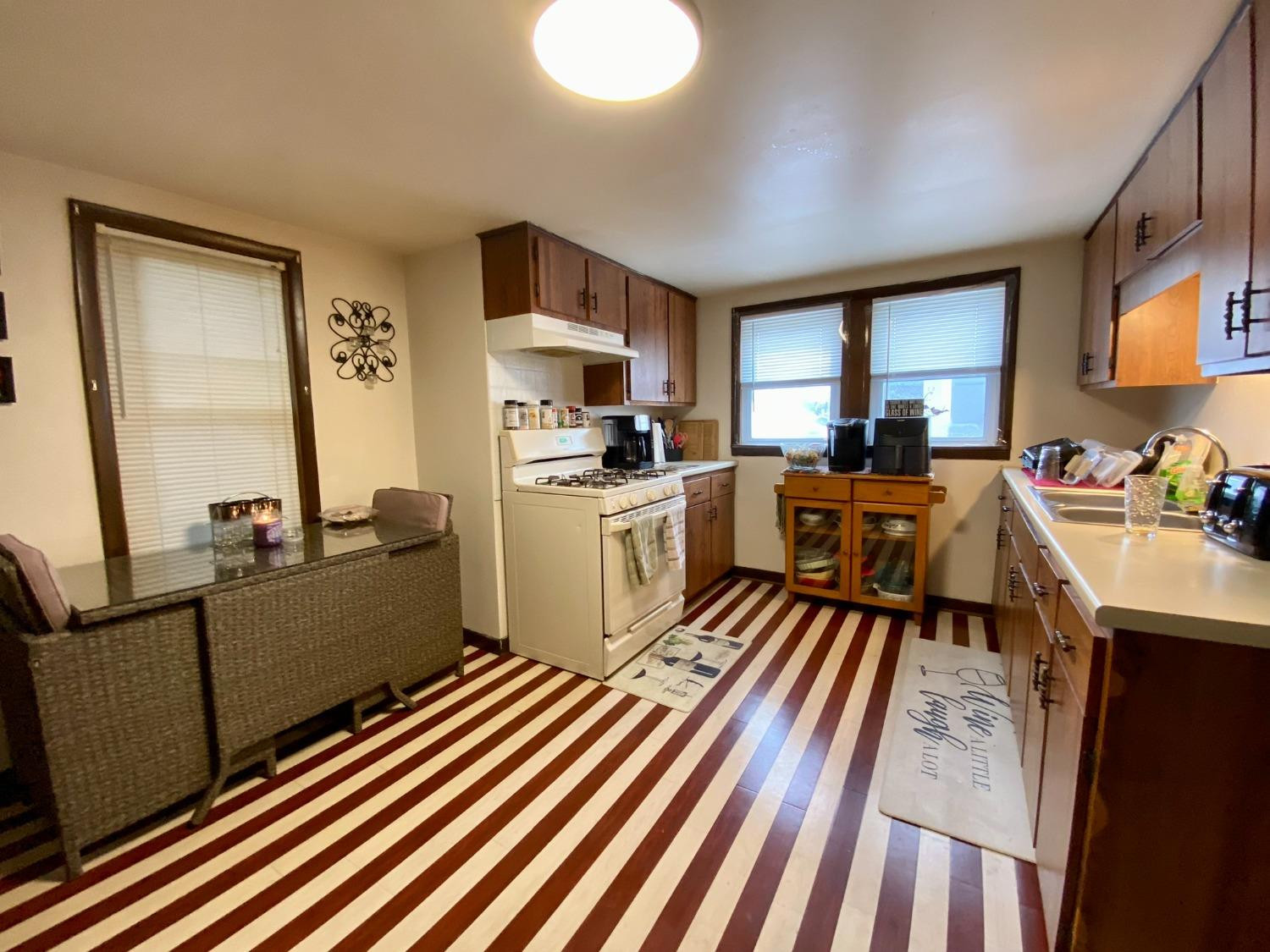 1212 Kentucky Street