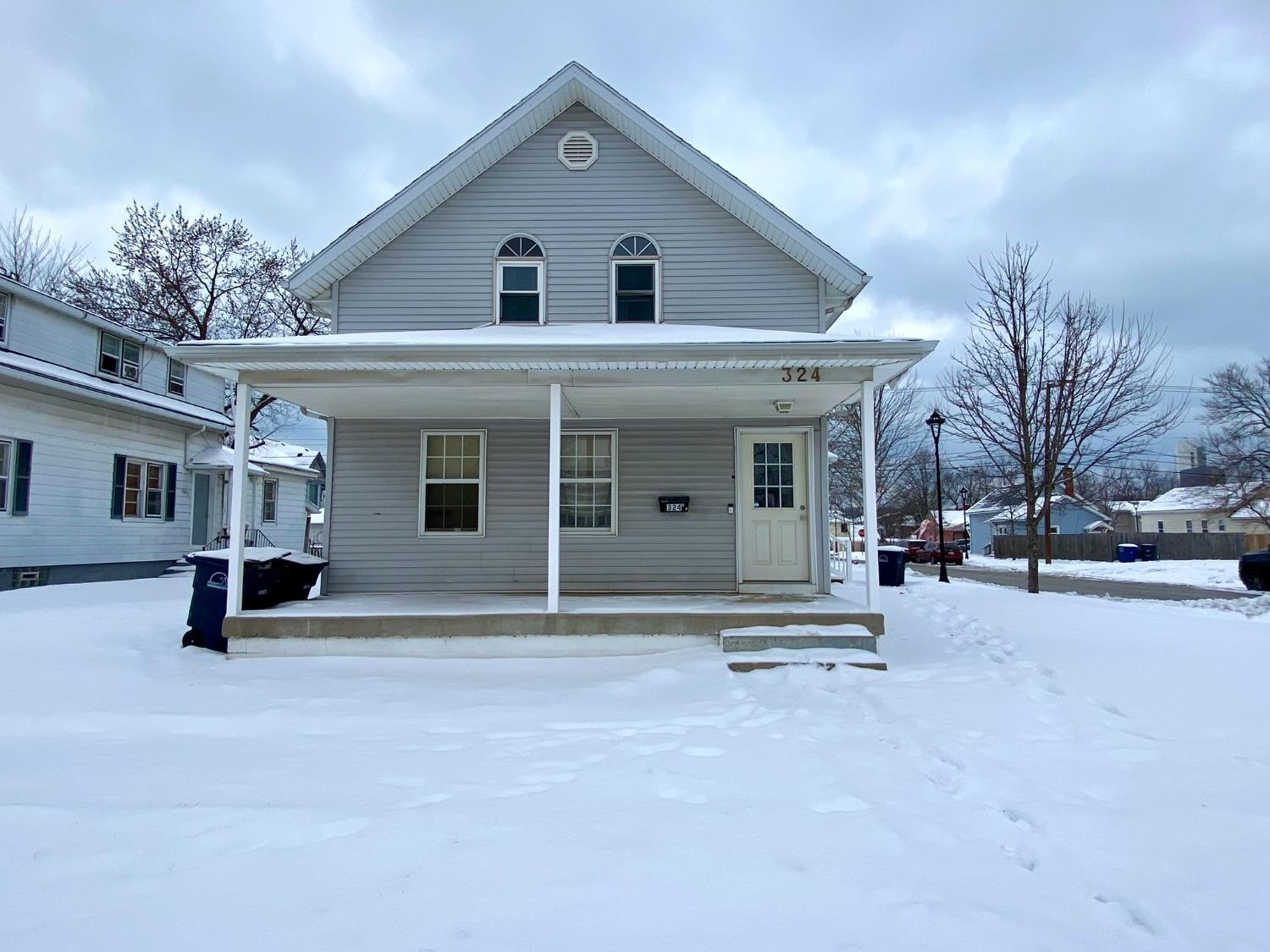 324 E 10th Street