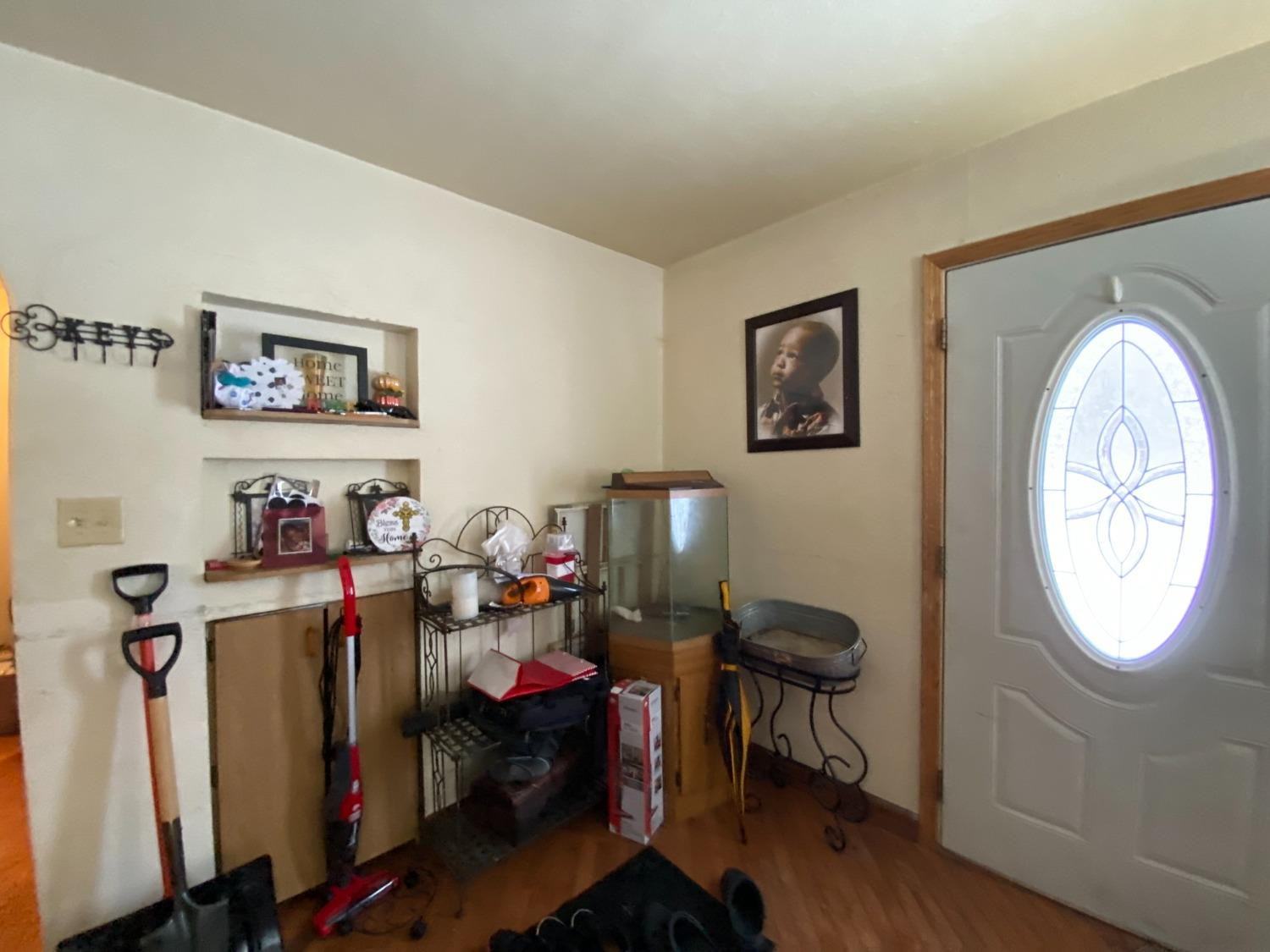 324 E 10th Street