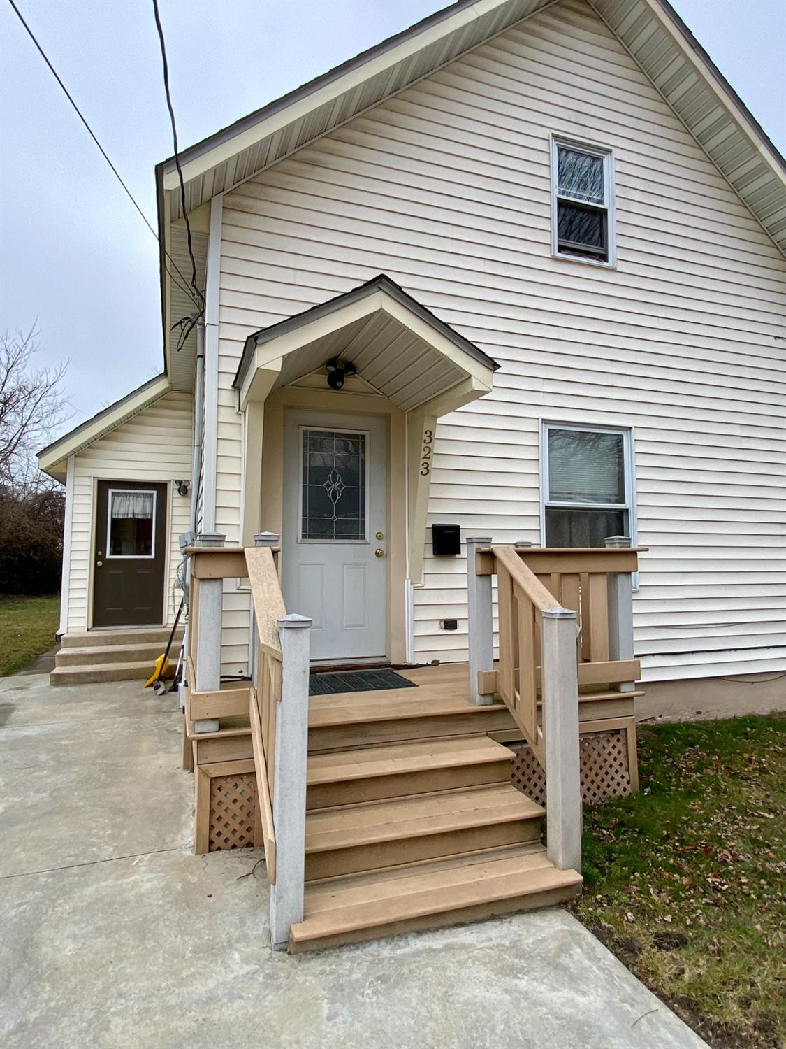 323 Willard Avenue