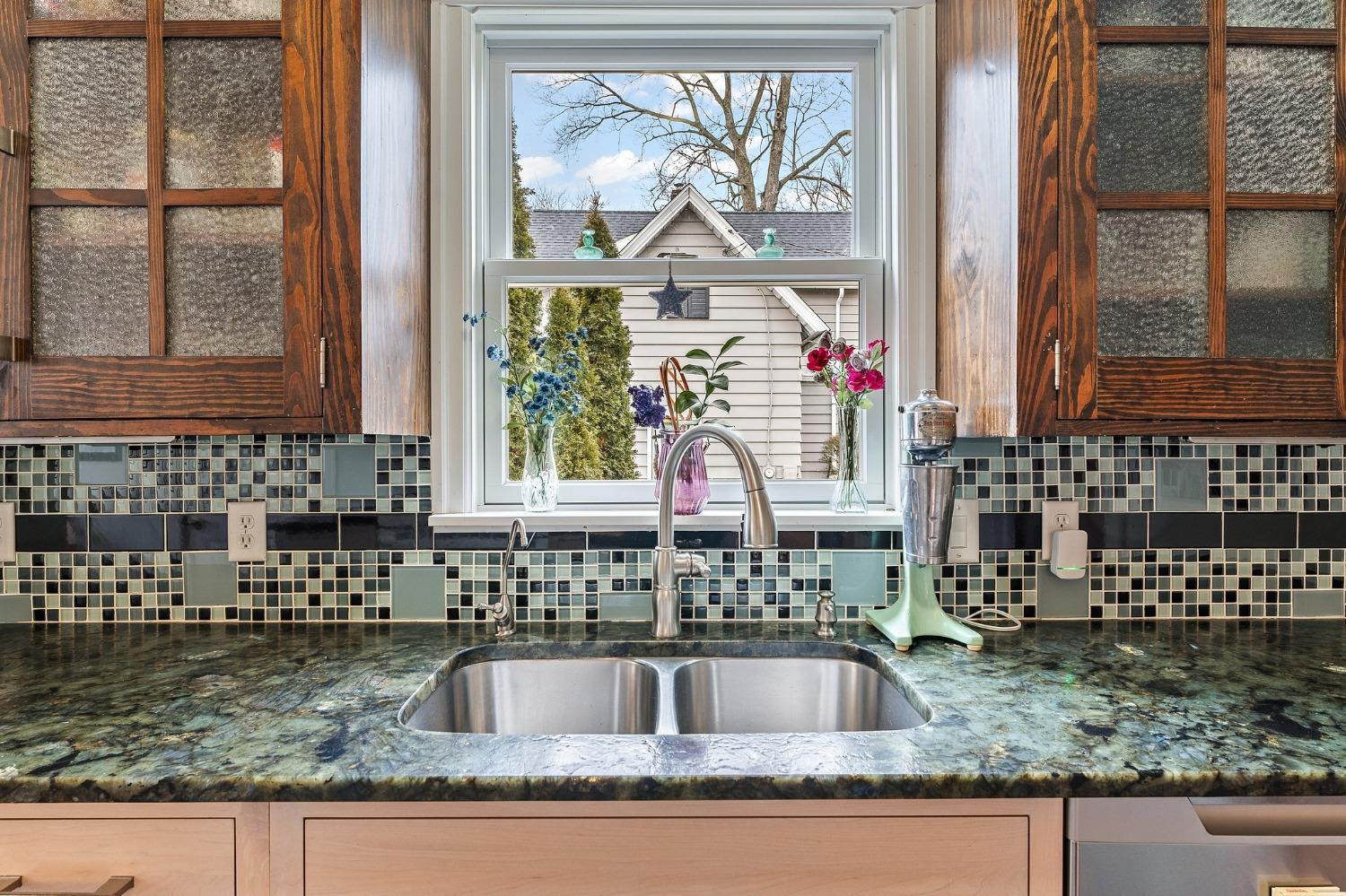 155 Institute Street