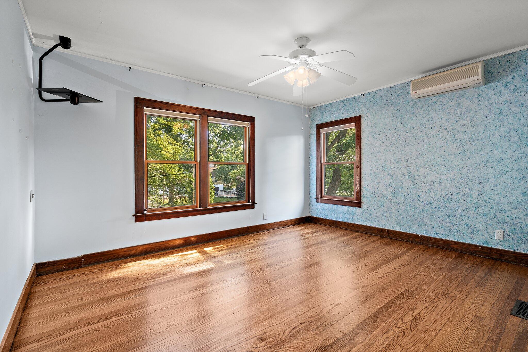 155 Institute Street