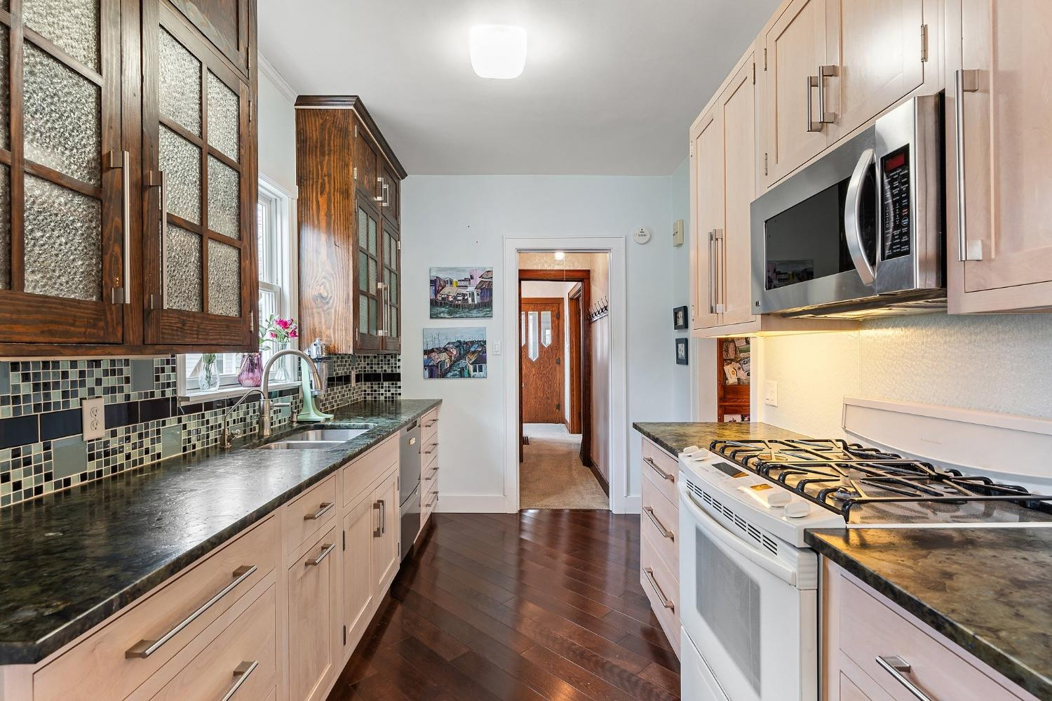 155 Institute Street