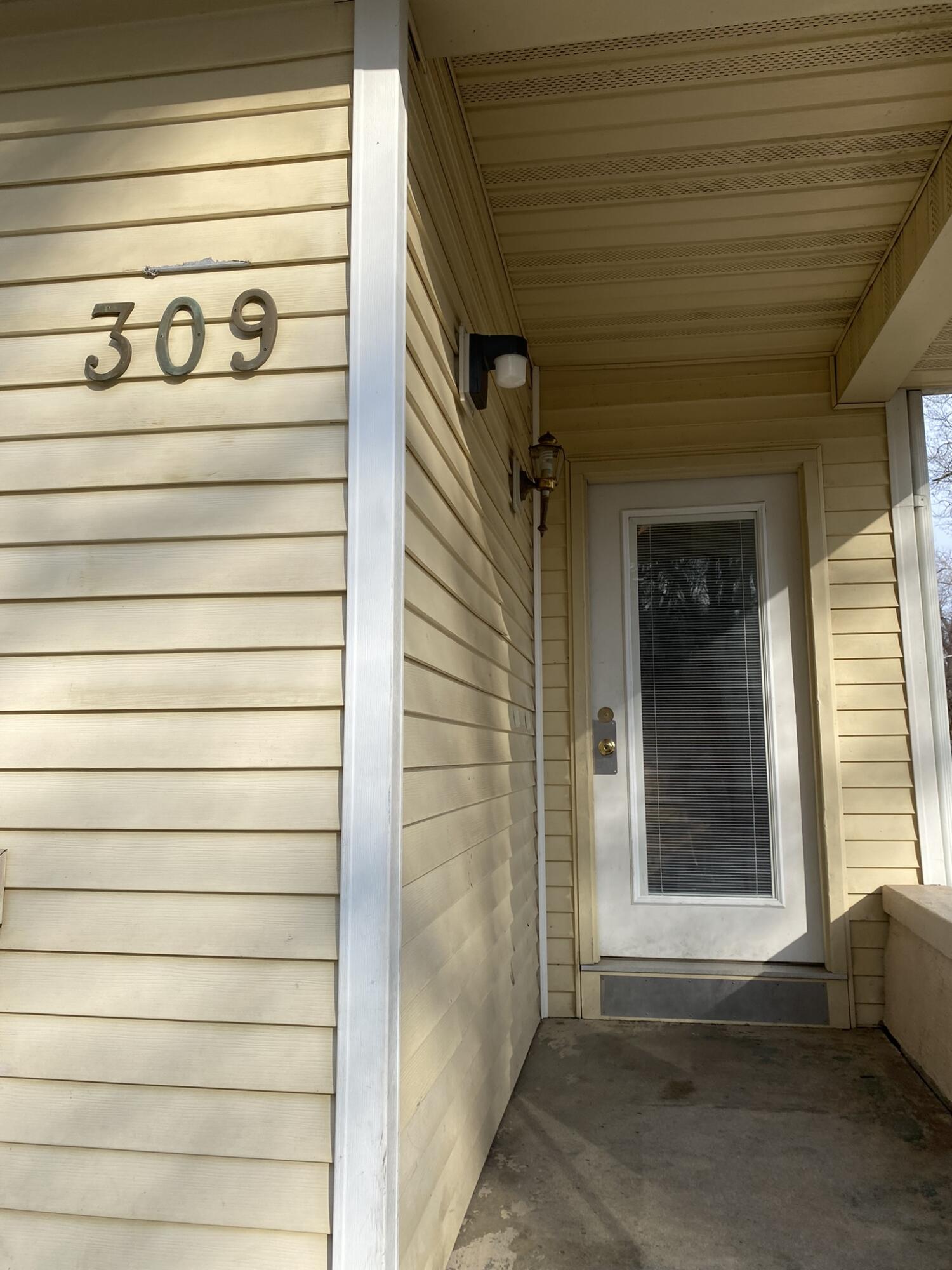 309 Grace Street