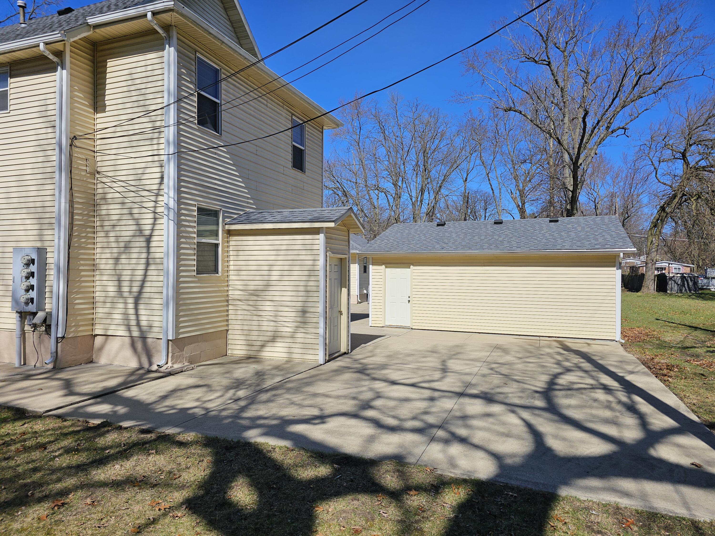 309 Grace Street