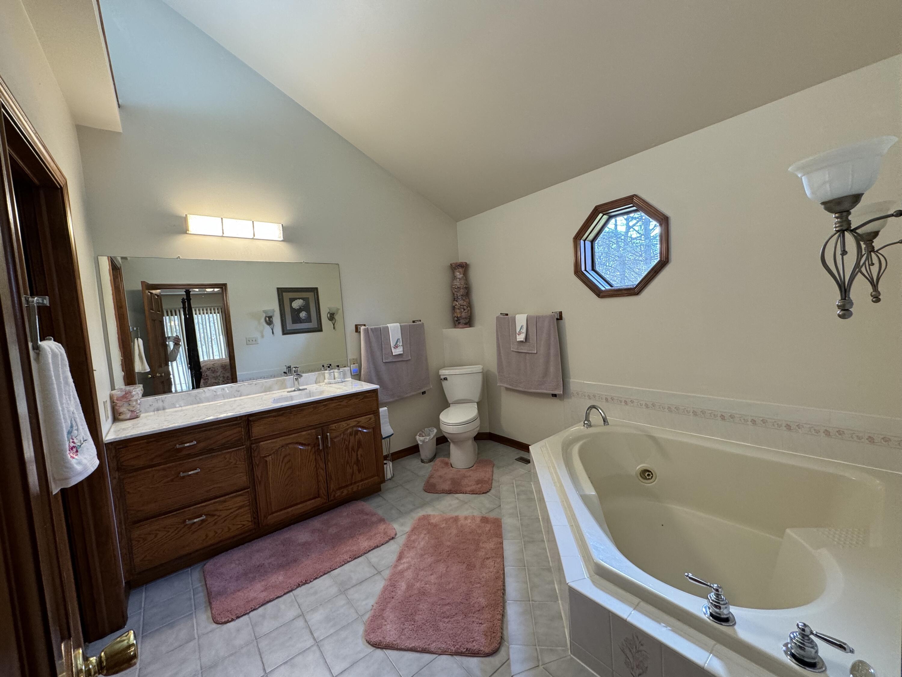 16314 Lakewood Street