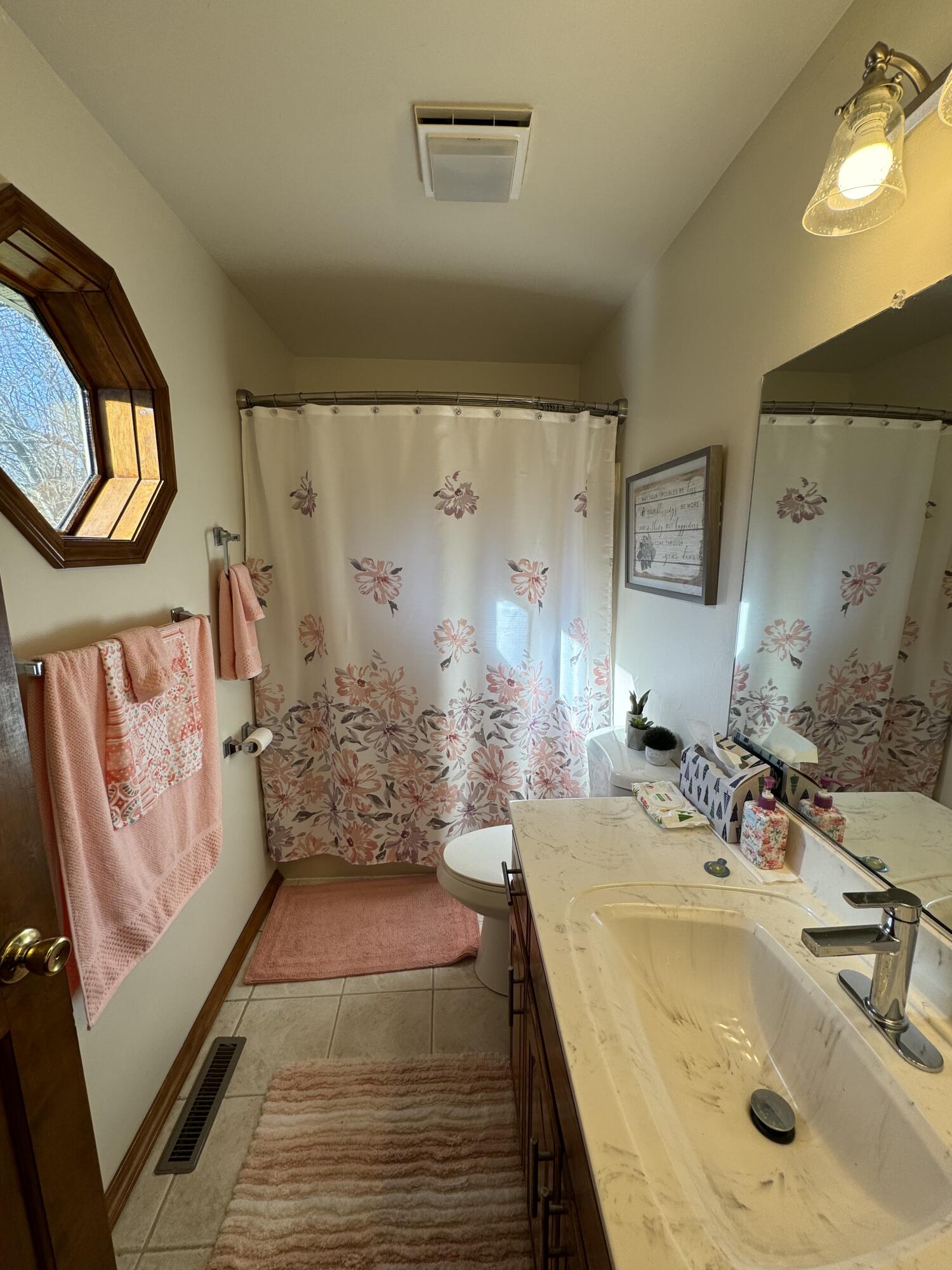 16314 Lakewood Street