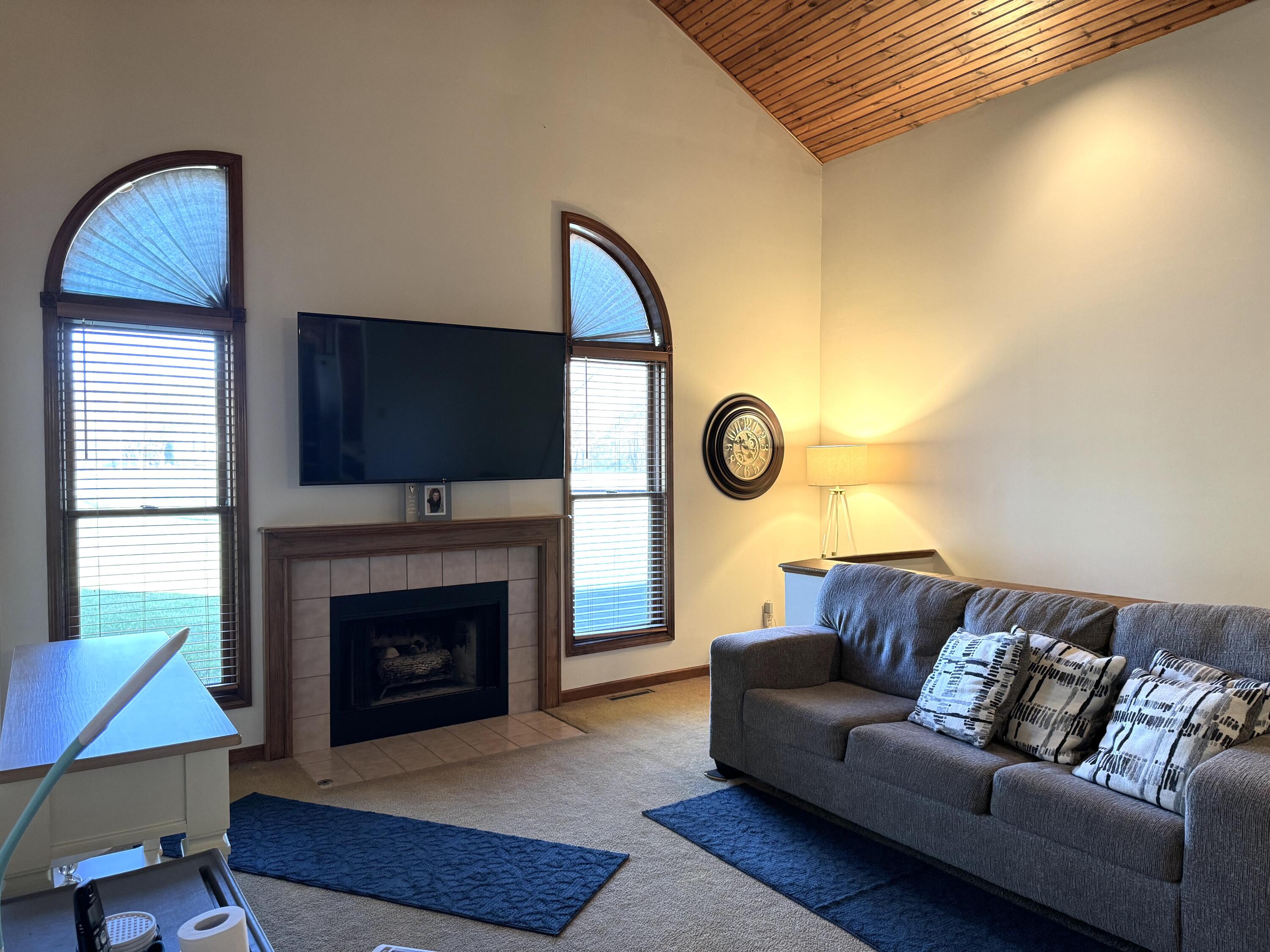 16314 Lakewood Street