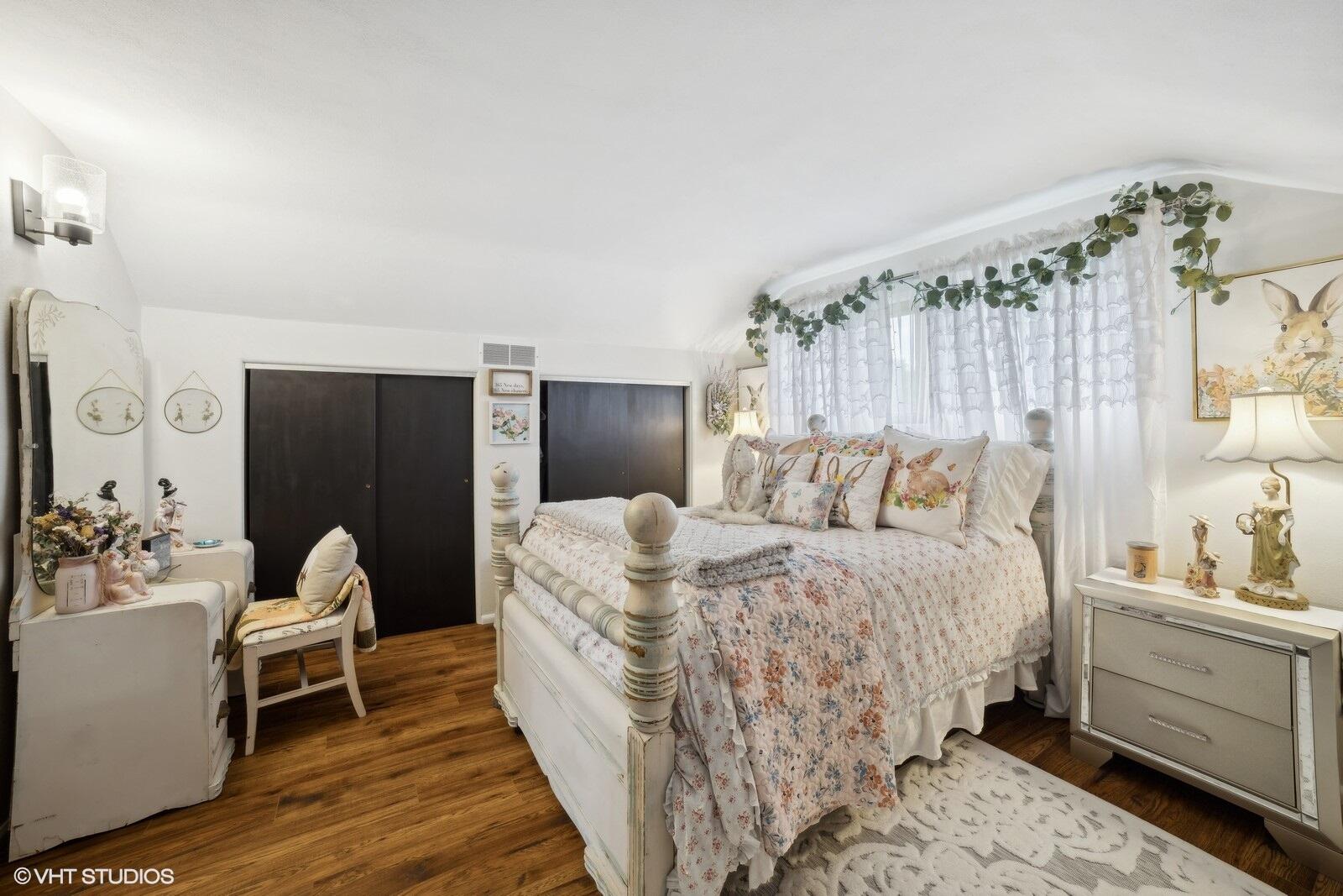 3288 W Small Court