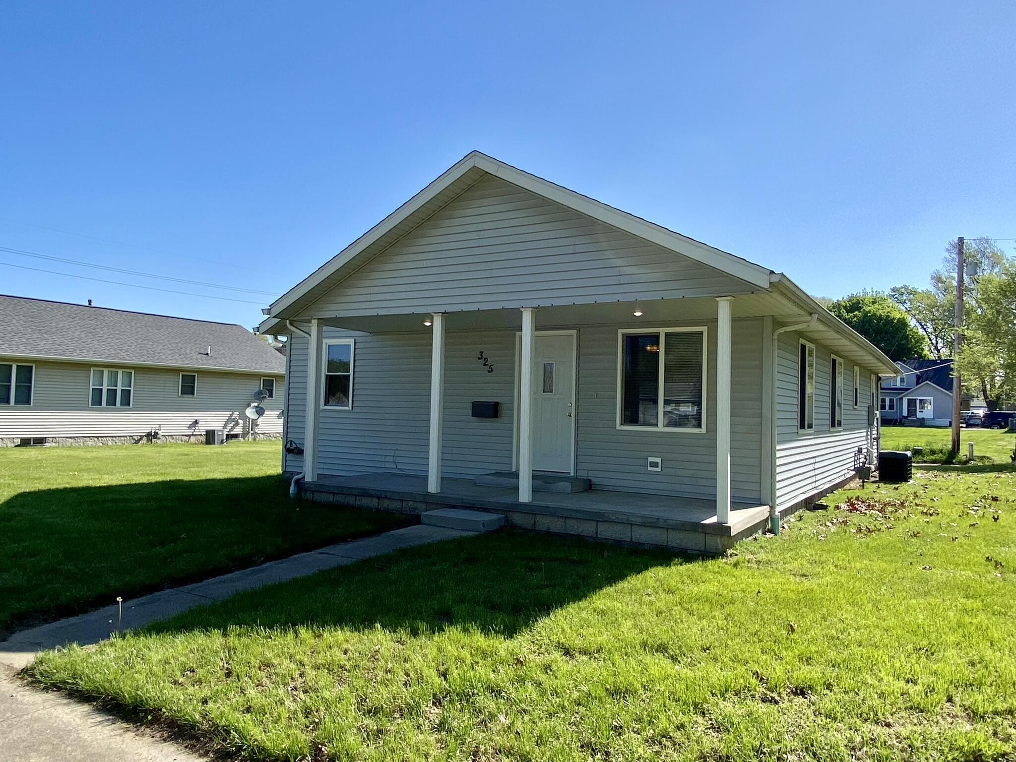 325 N Calumet Avenue