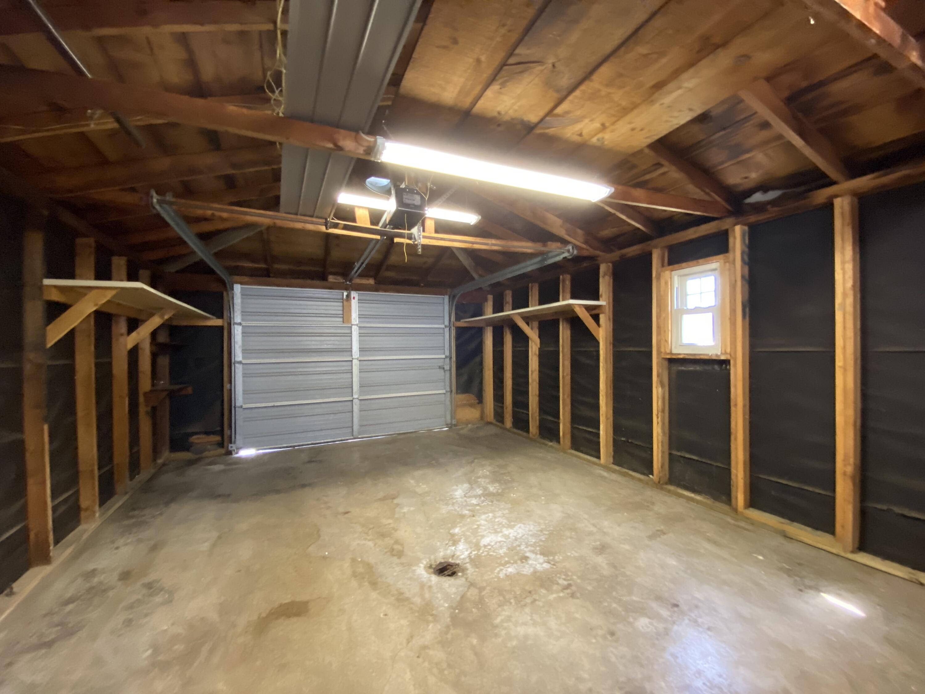 233 Ridgeland Avenue
