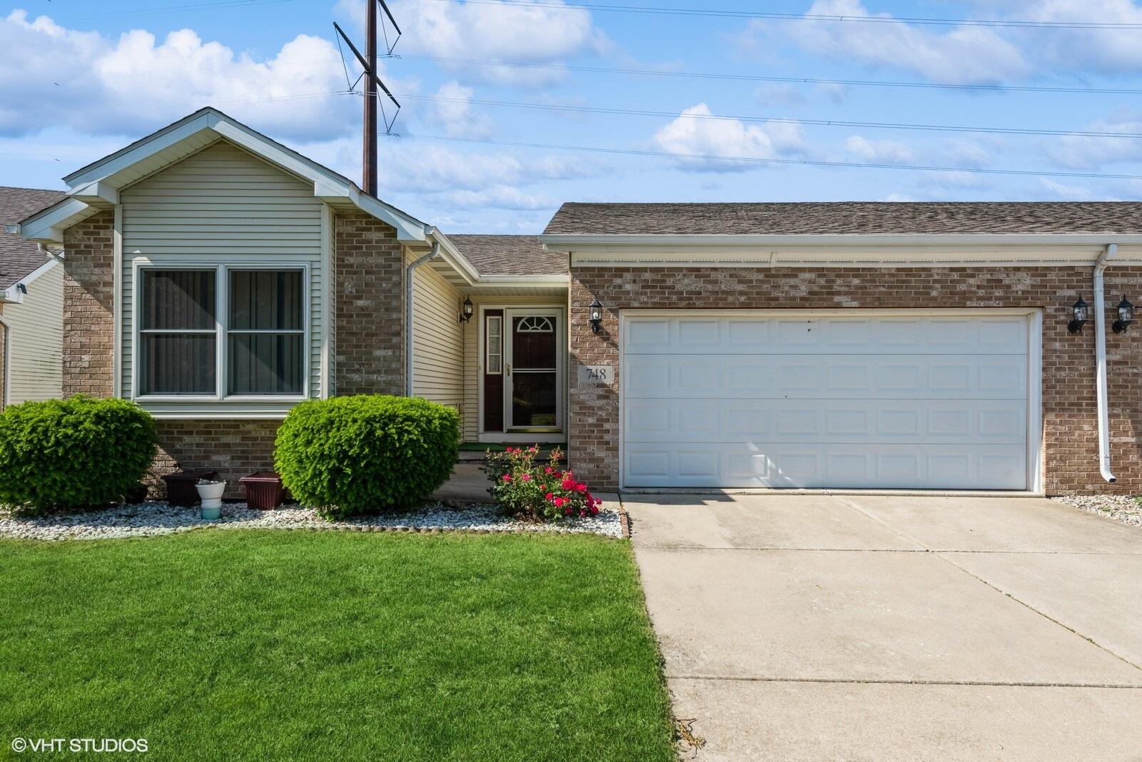 748 W 86th Lane