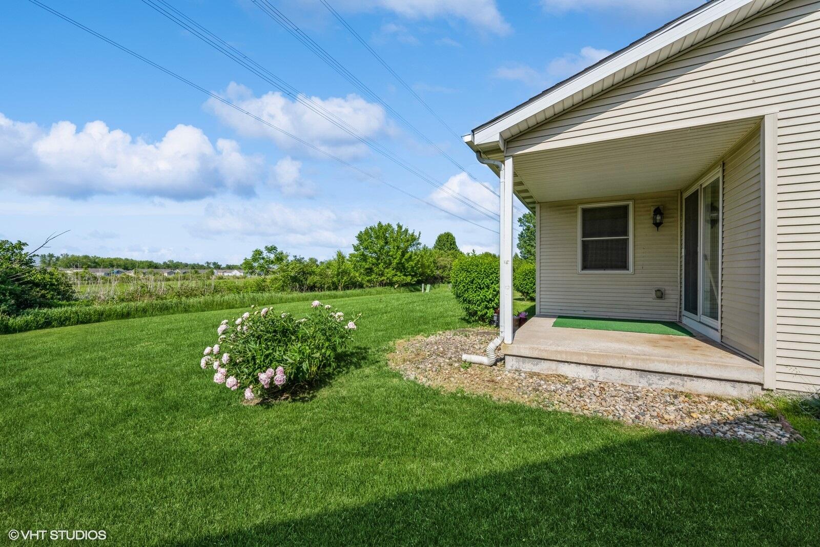 748 W 86th Lane