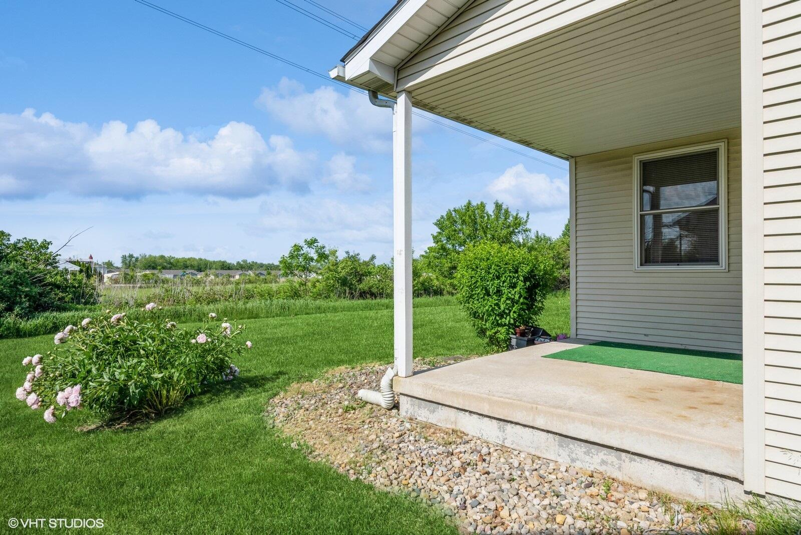 748 W 86th Lane