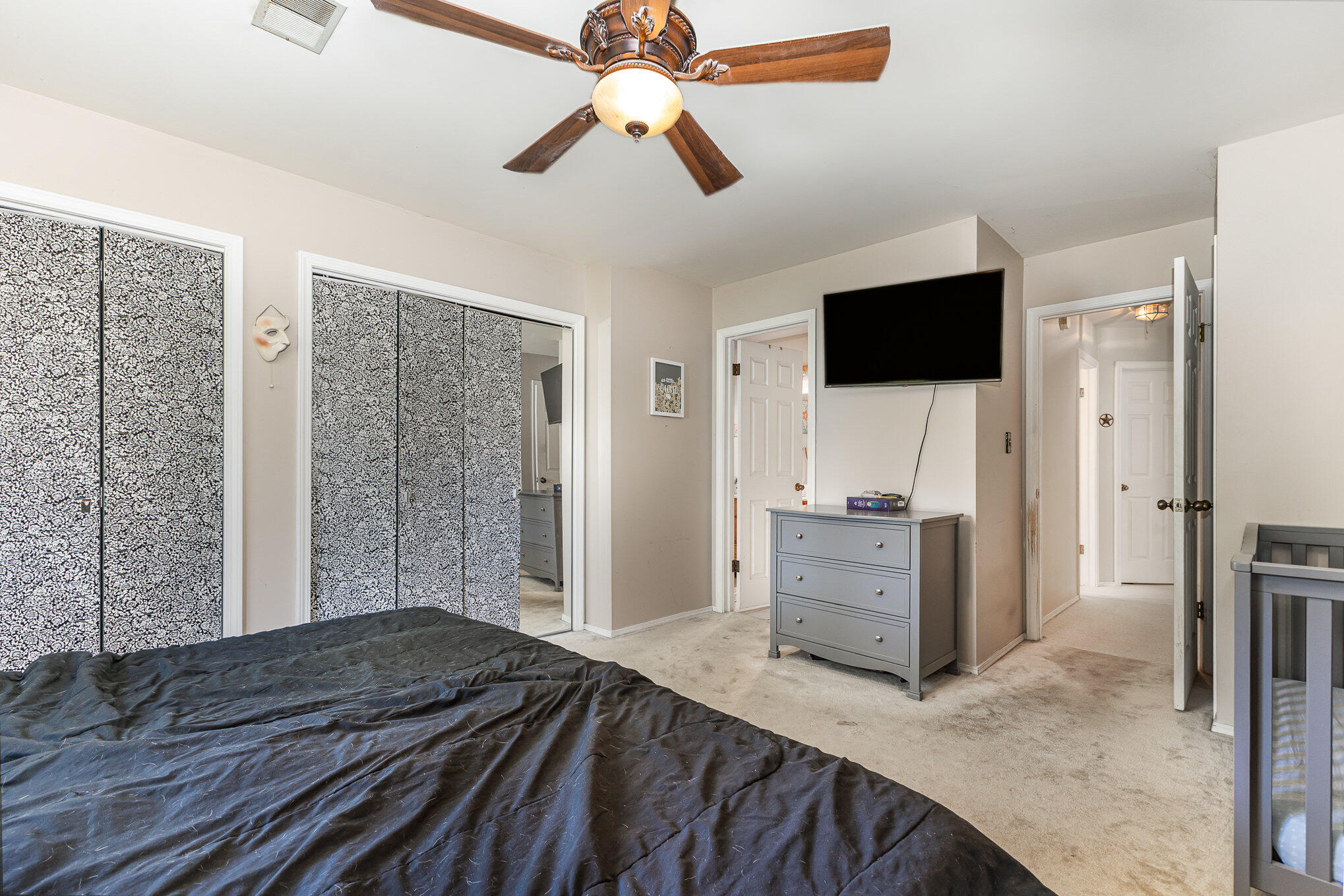 928 Woodhollow Drive