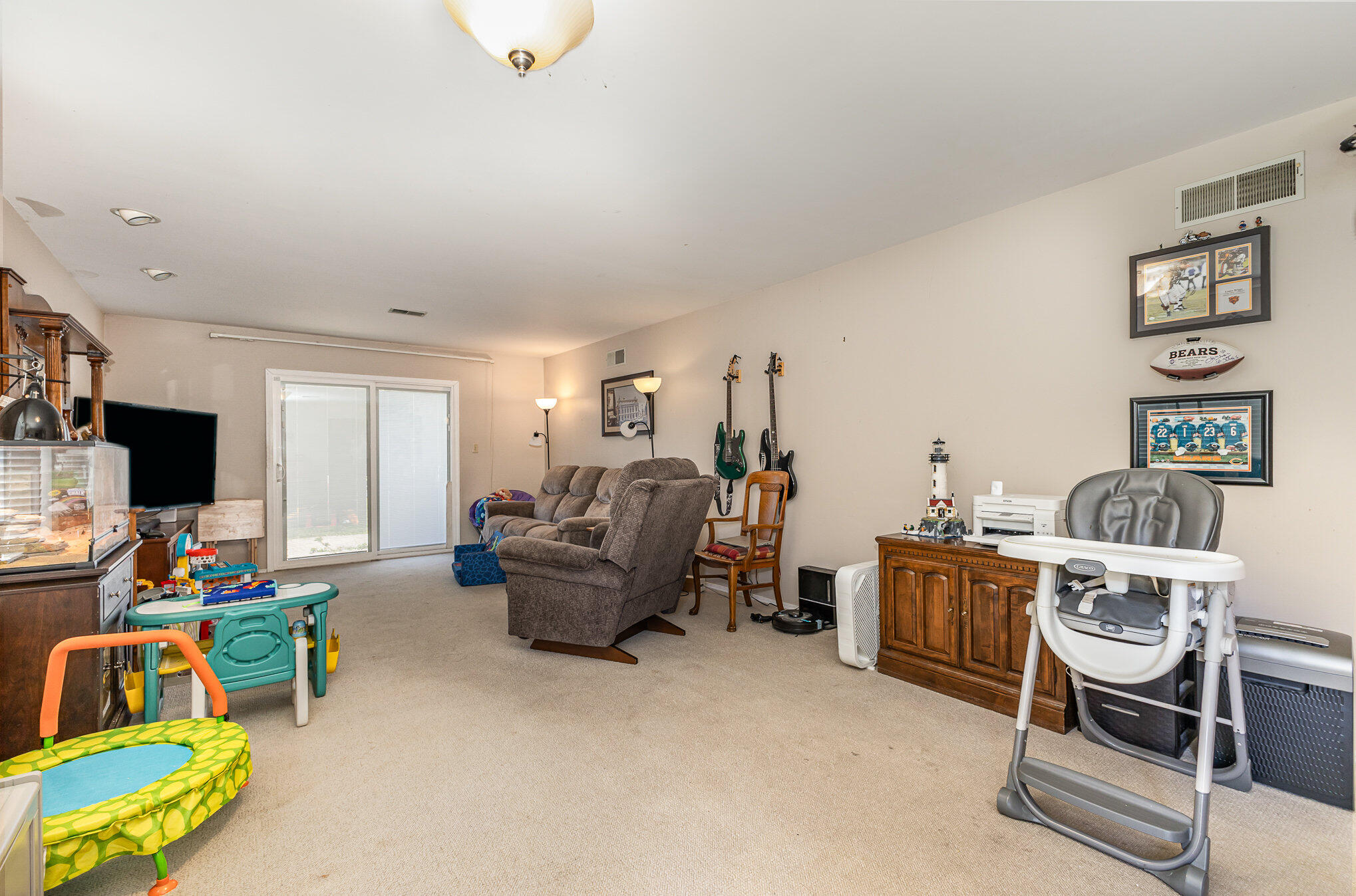 928 Woodhollow Drive