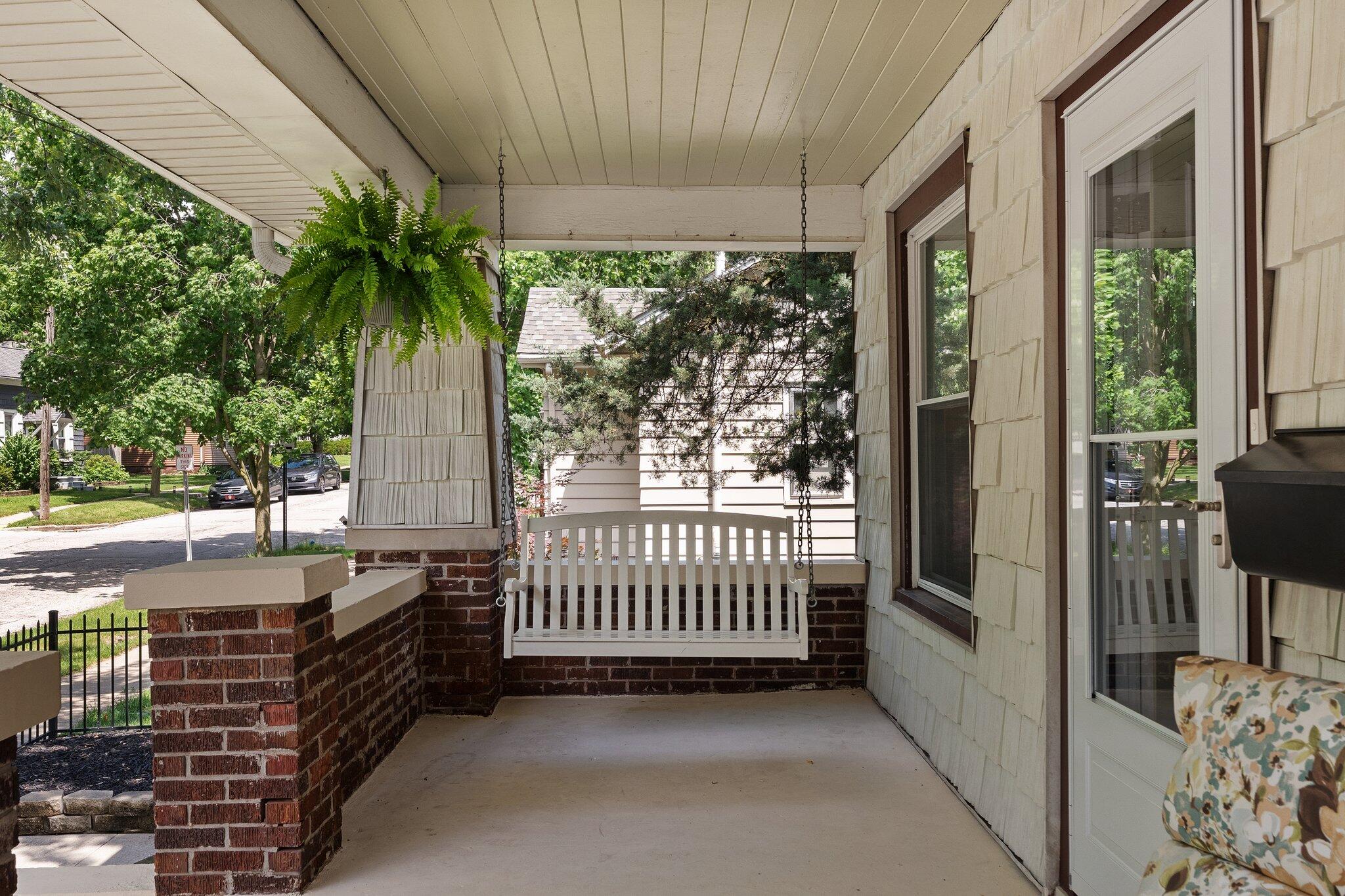 306 Erie Street