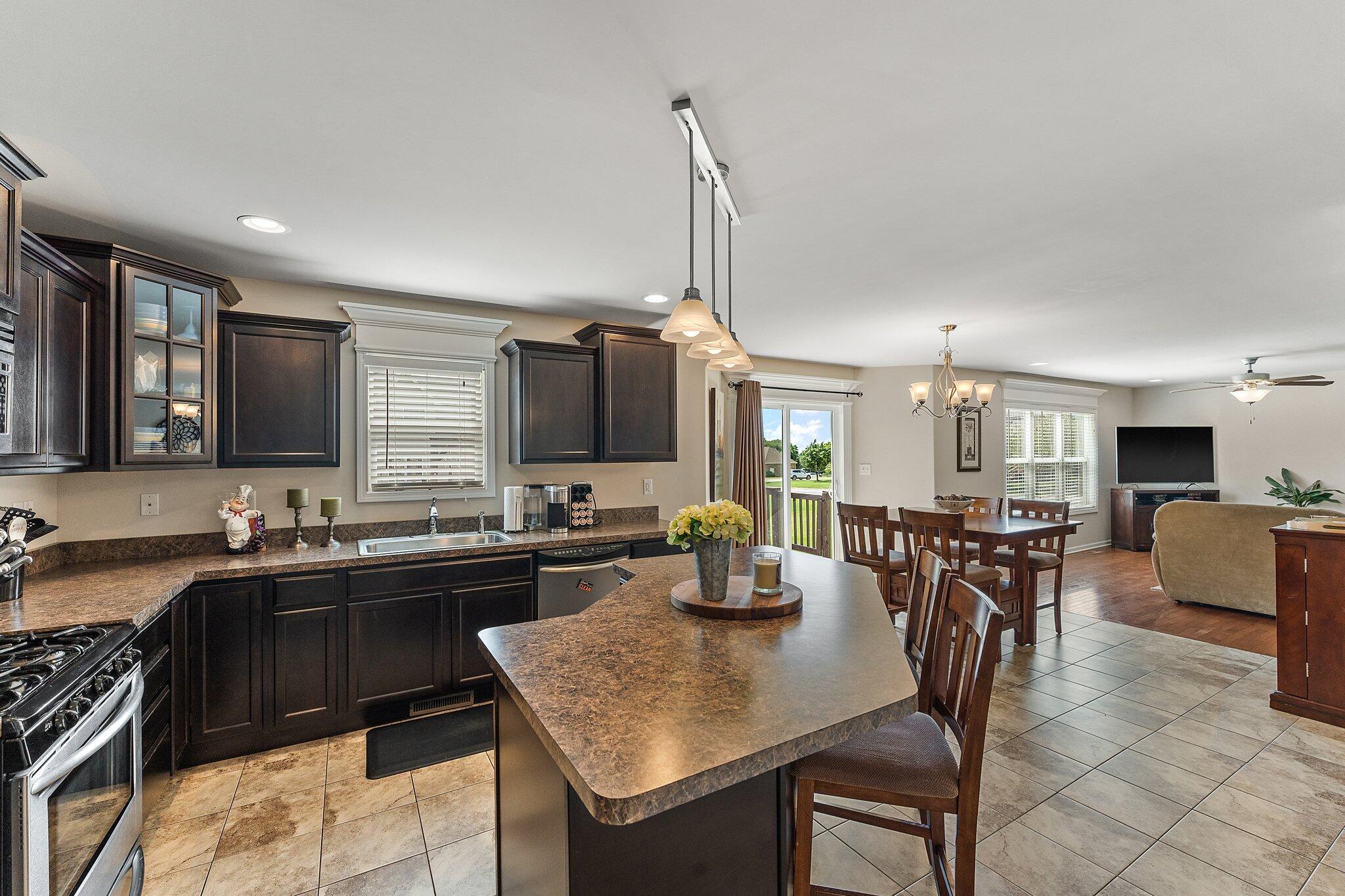 2719 Westwind Drive