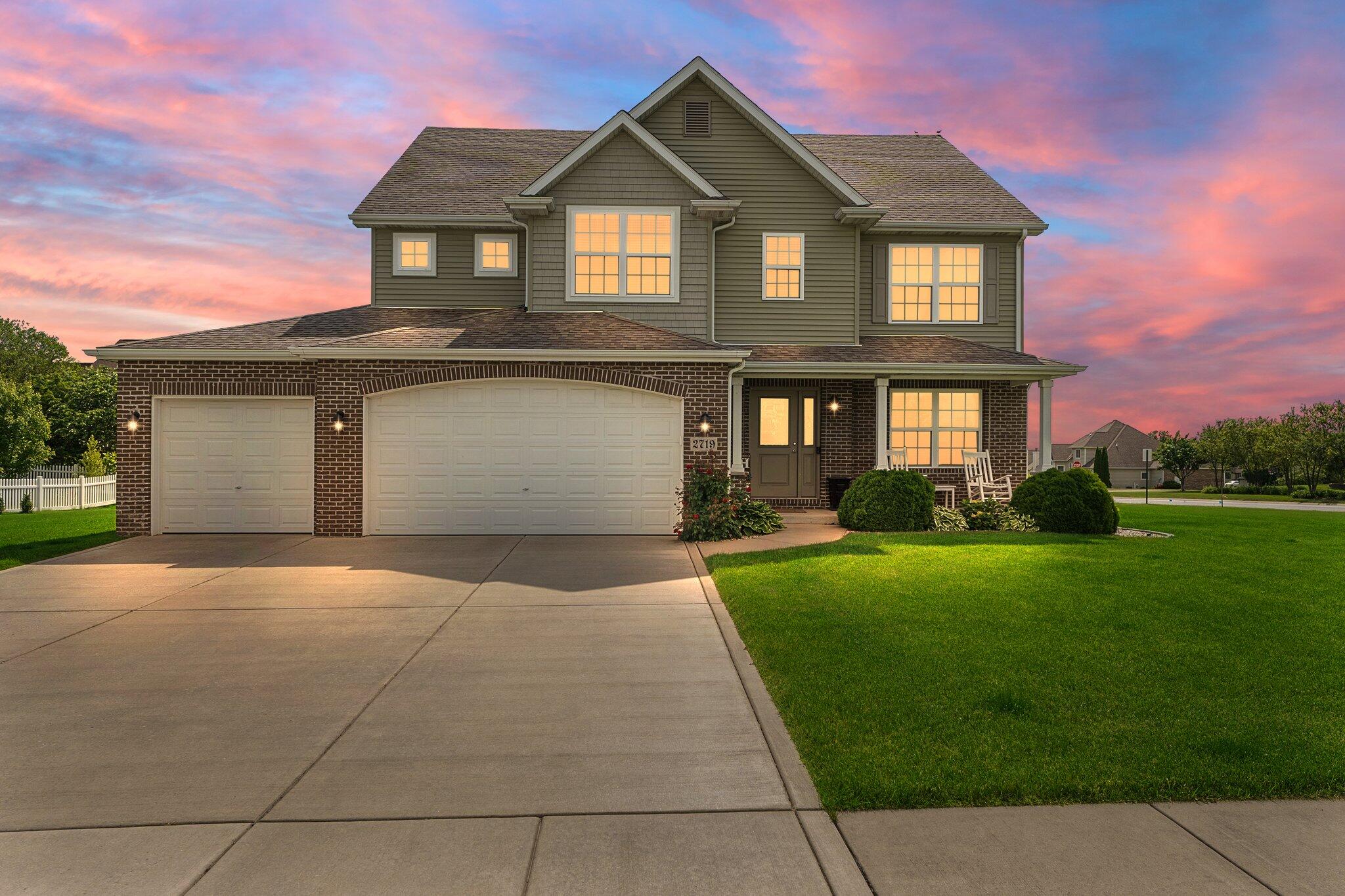 2719 Westwind Drive