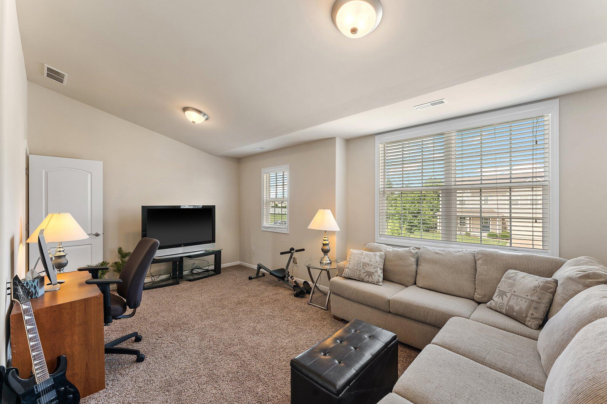 2719 Westwind Drive