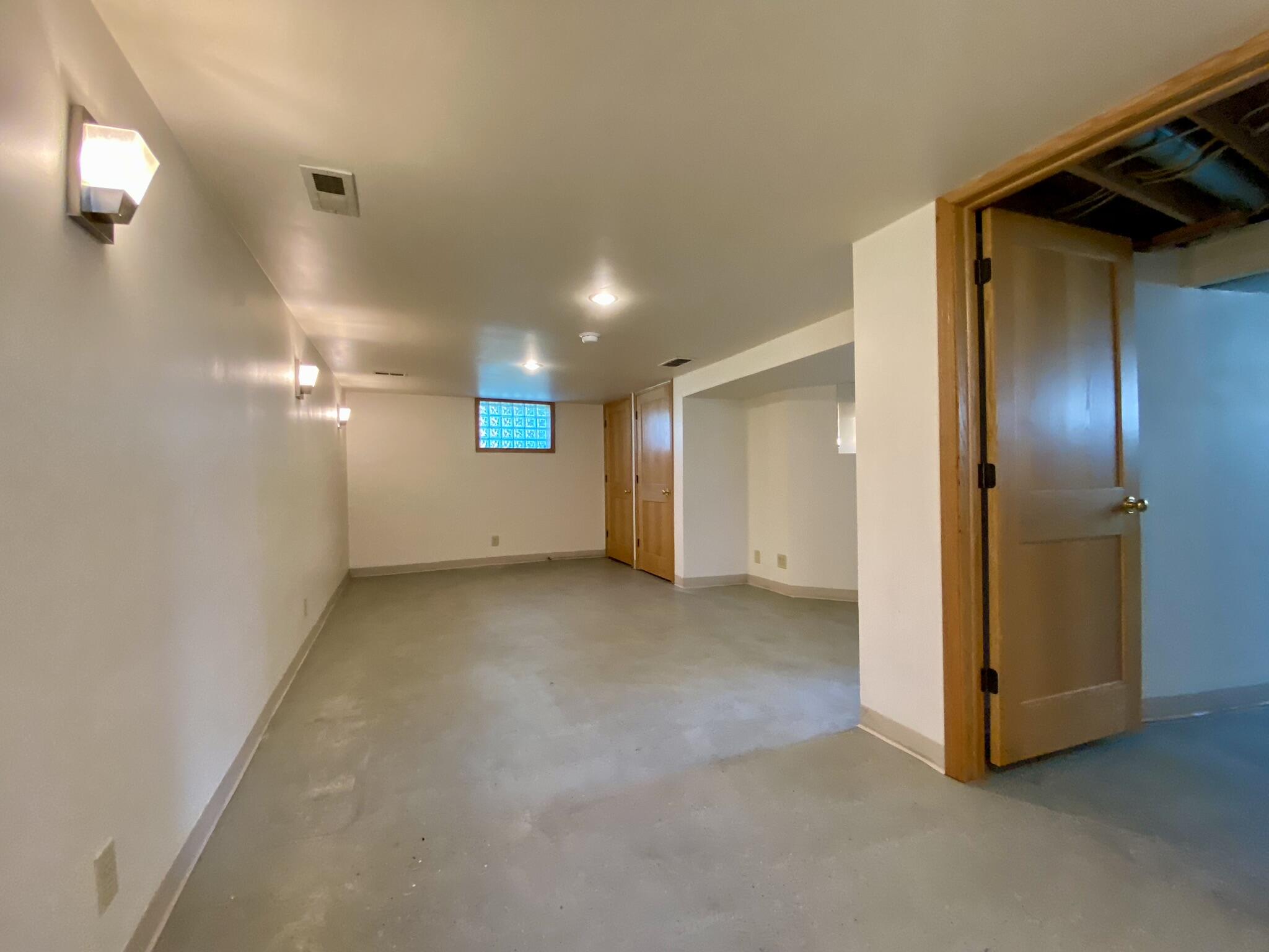 223 Springland Avenue