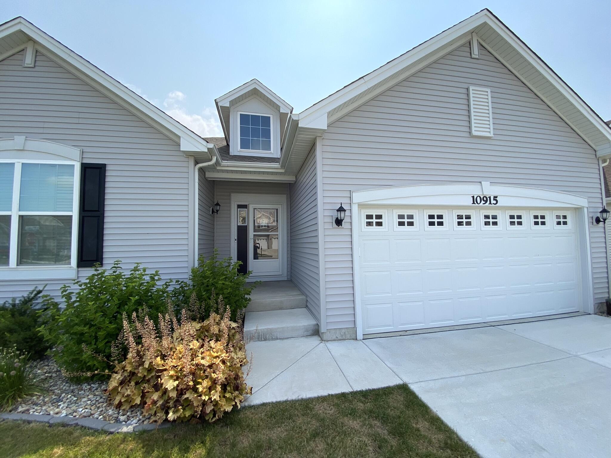 10915 Arkansas Place