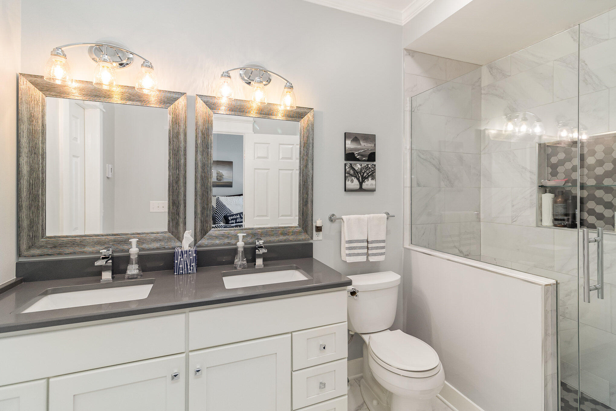 1063 Vanderburgh Street