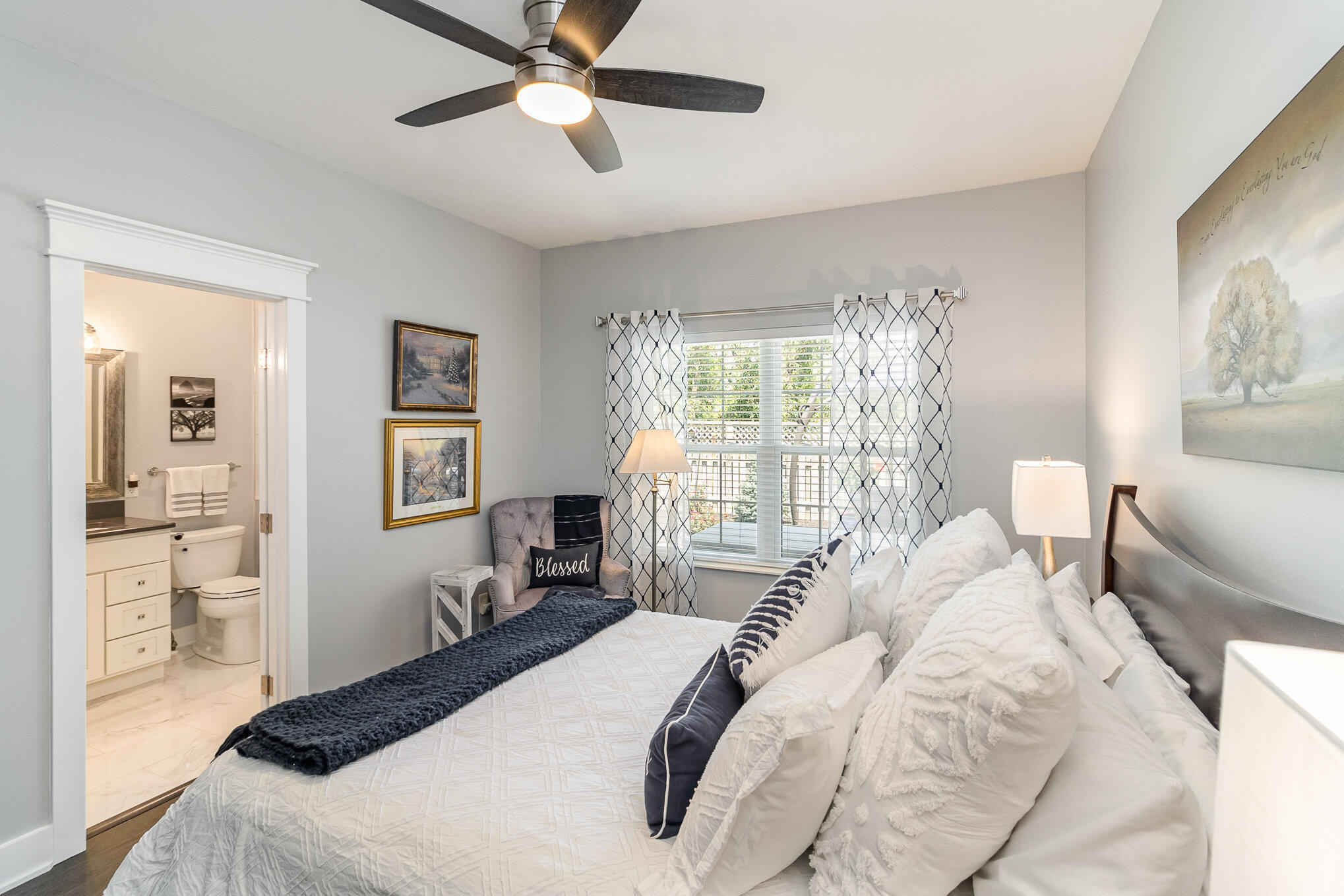 1063 Vanderburgh Street