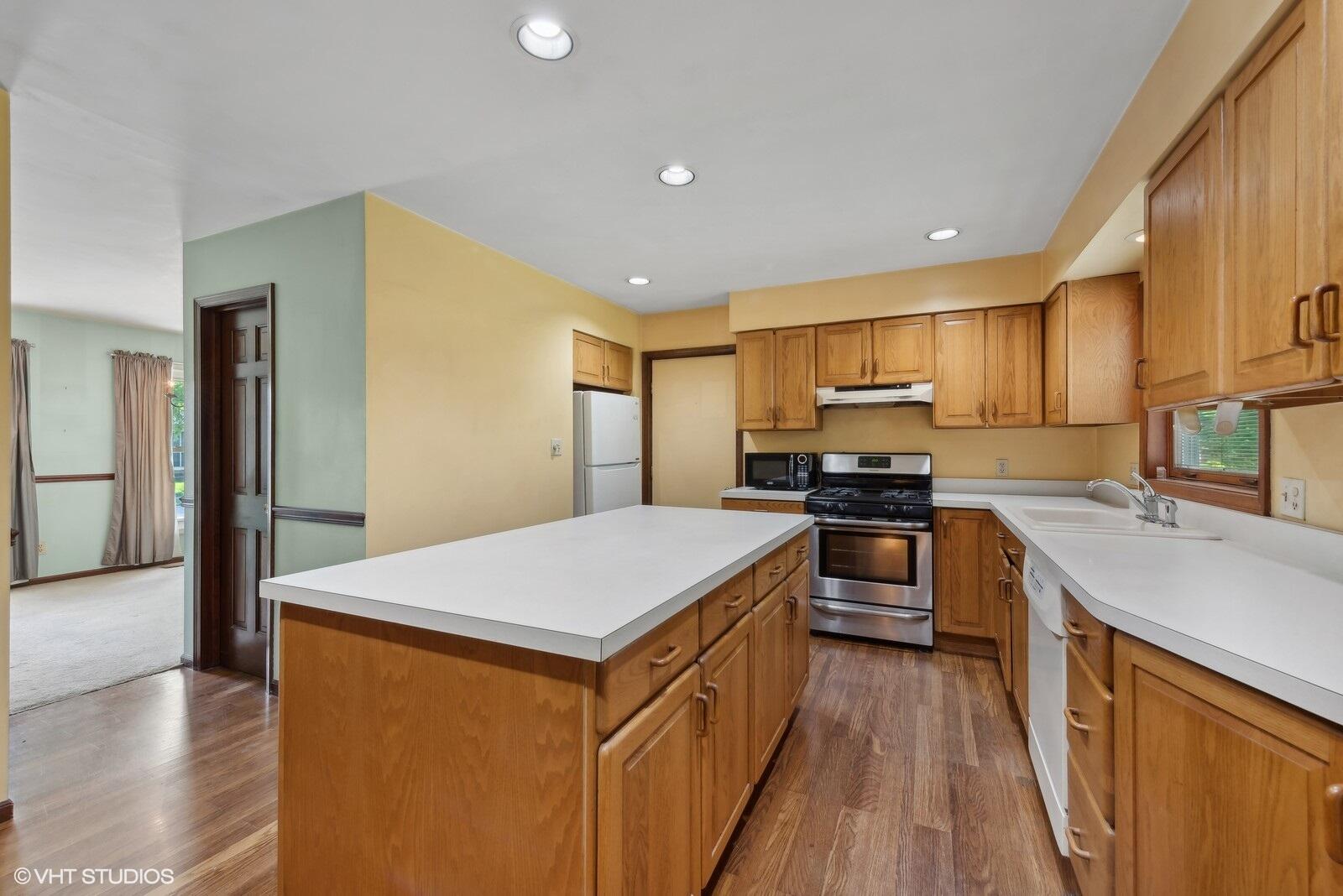 3701 Oakgrove Drive