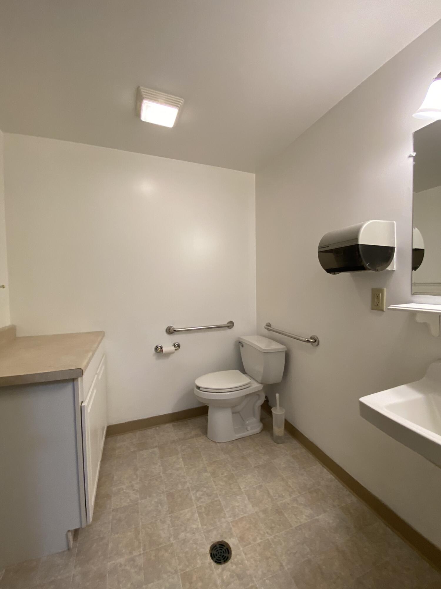 2801 Bertholet Boulevard