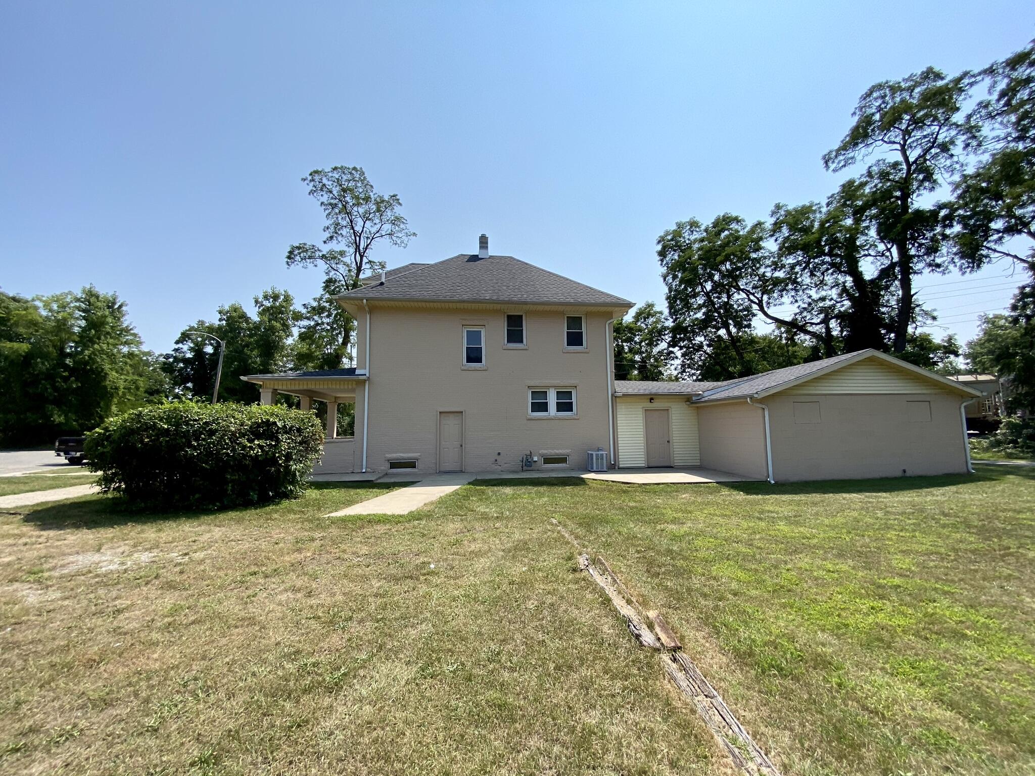 602 Ridgeland Avenue