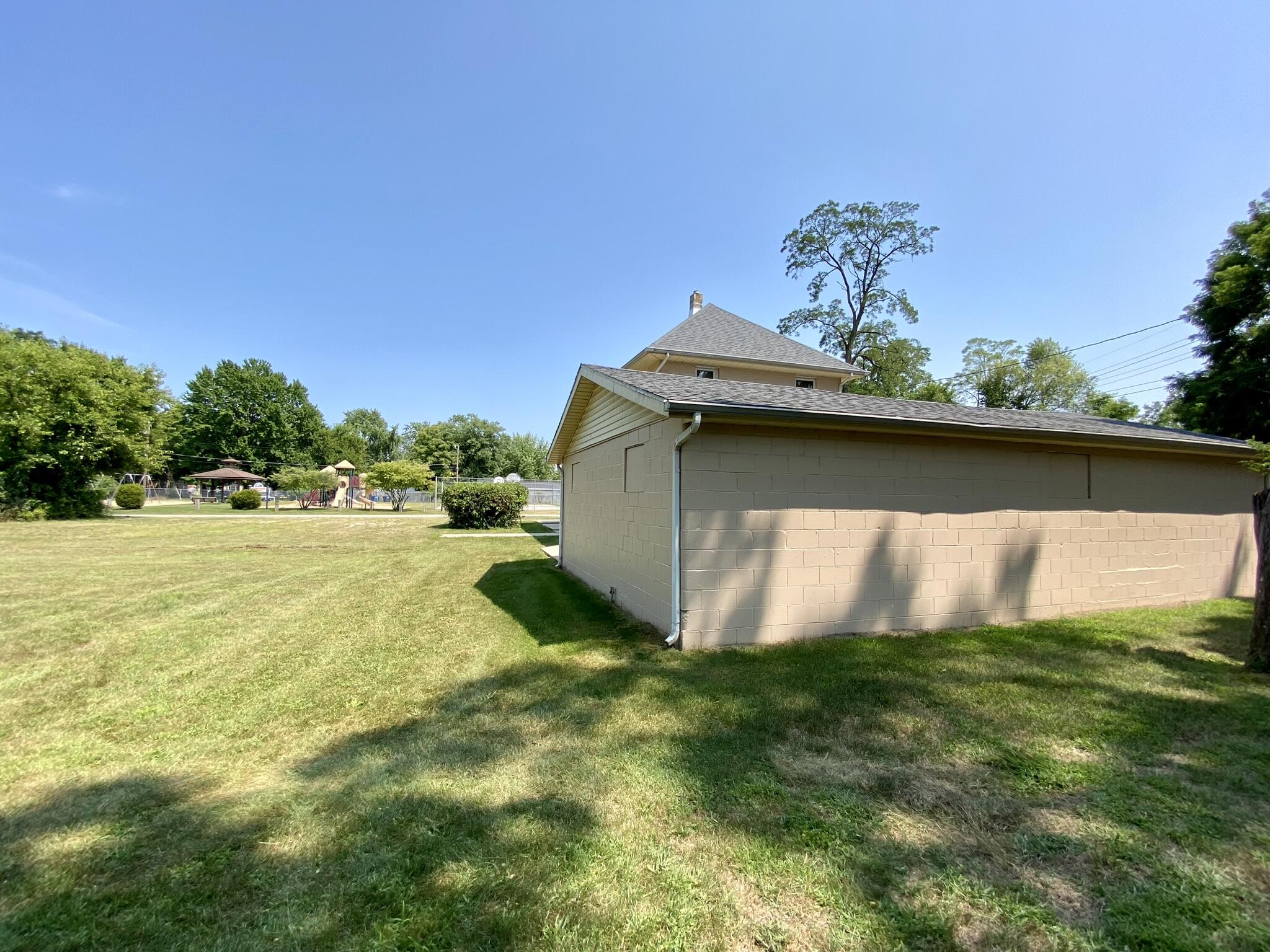 602 Ridgeland Avenue