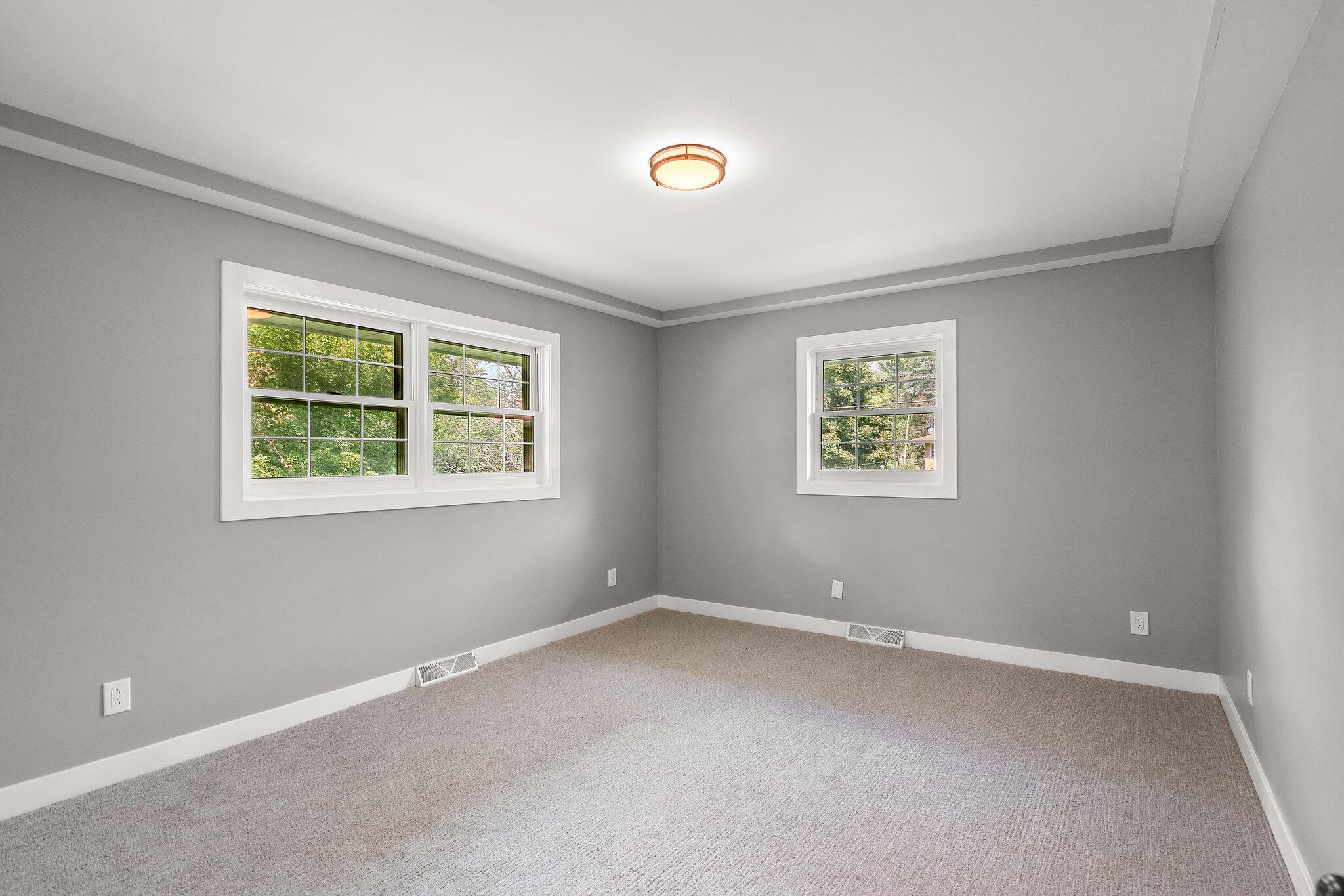 408 W 75th Place