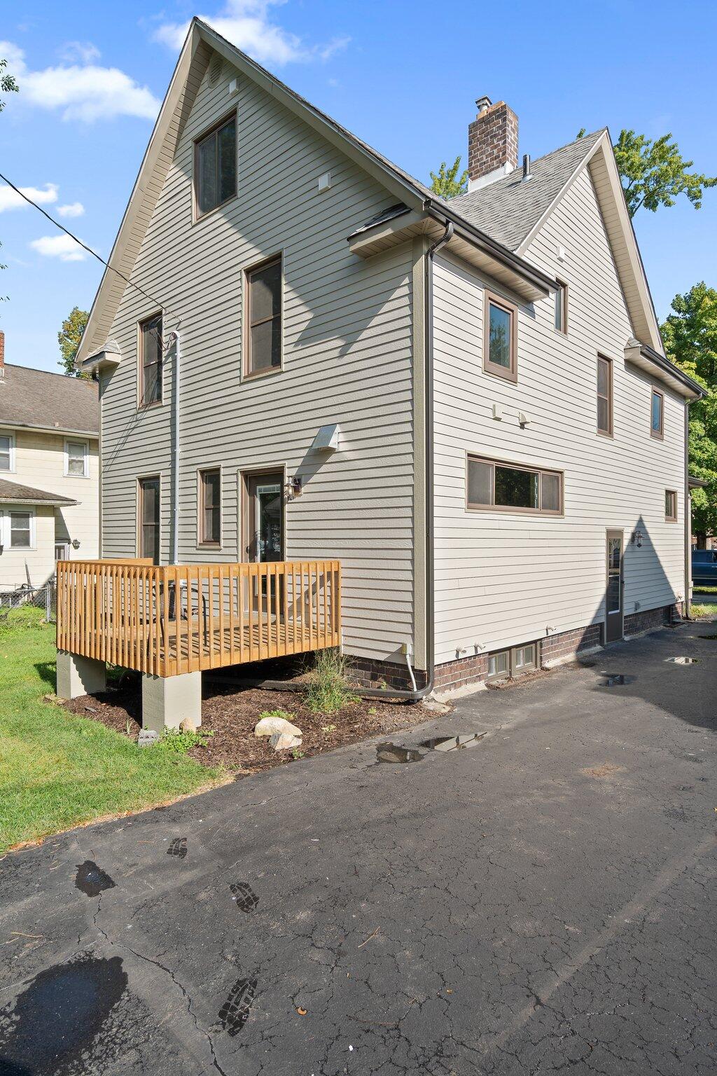 304 Erie Street