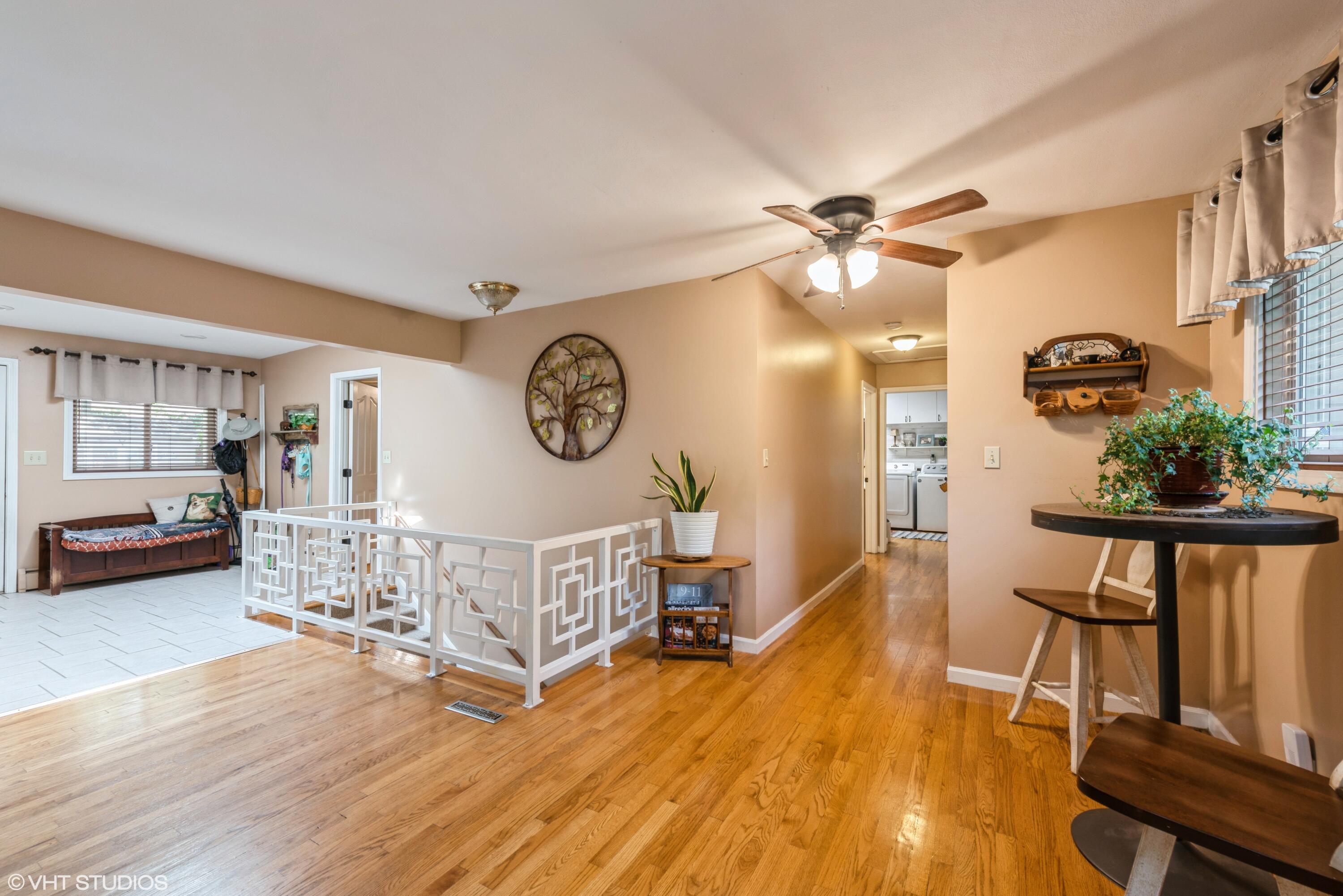 400 N Mineral Springs Road