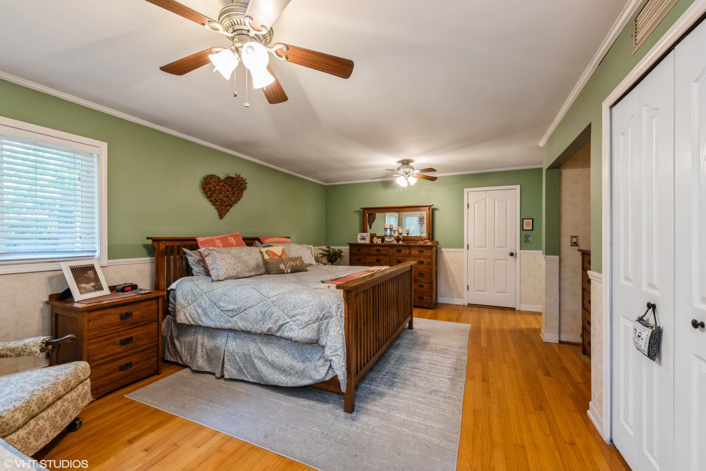 400 N Mineral Springs Road