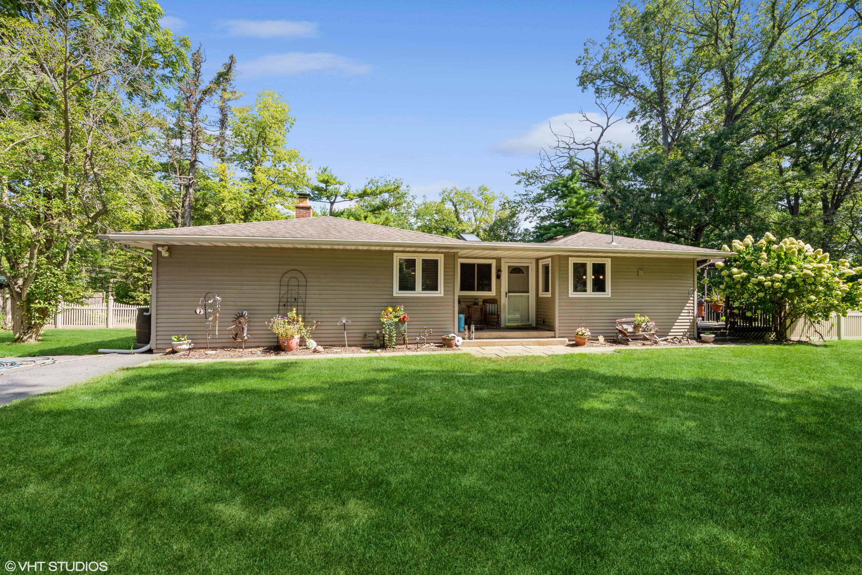 400 N Mineral Springs Road