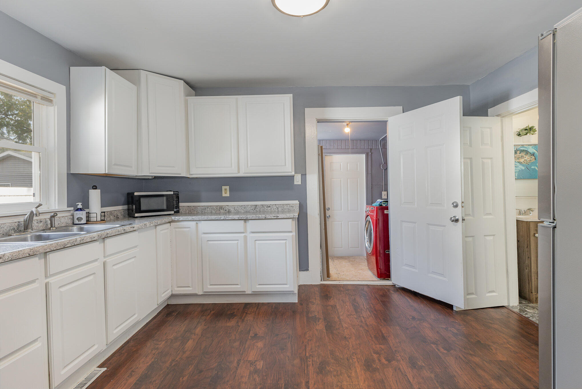 418 Greeley Avenue