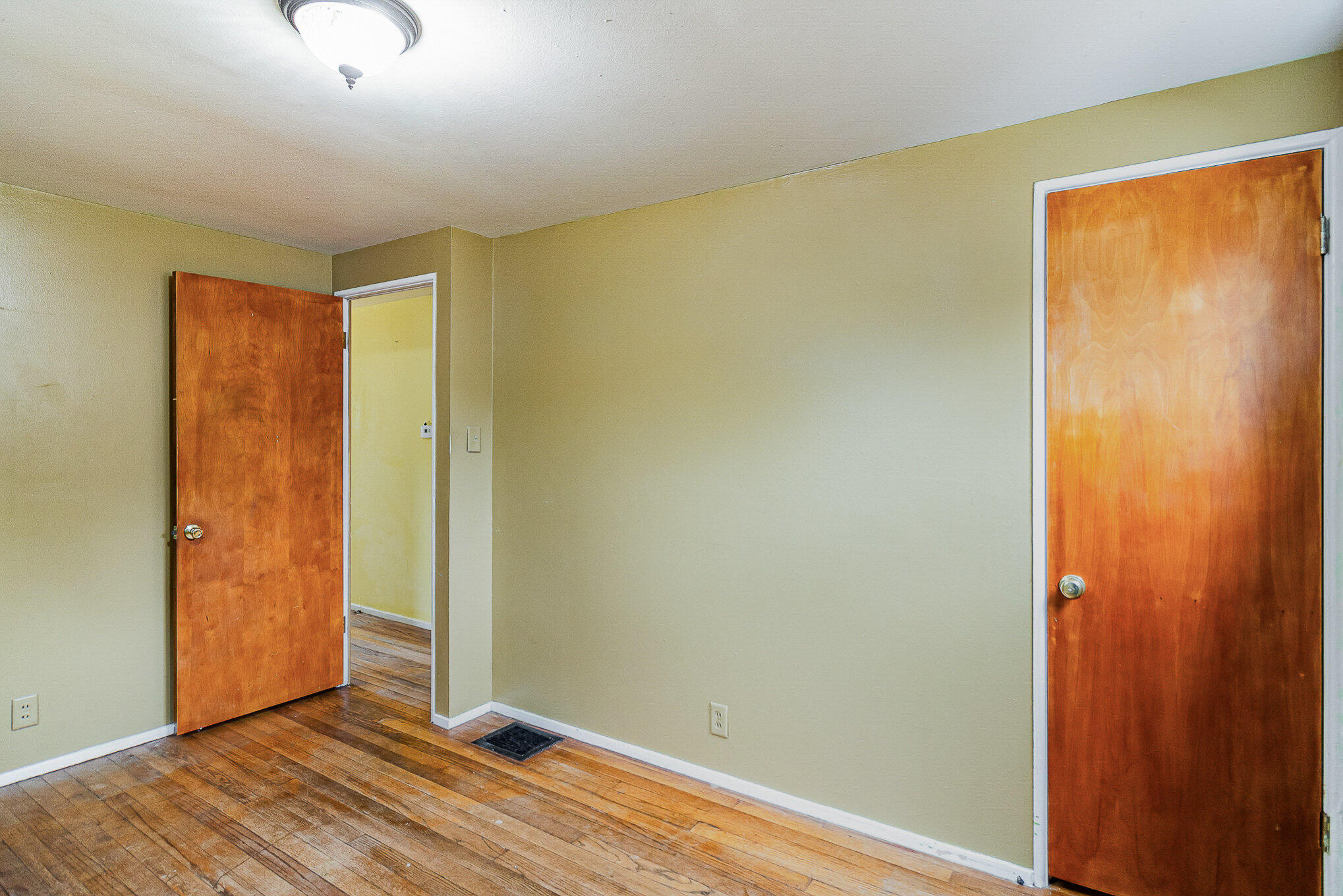 1513 Springland Avenue