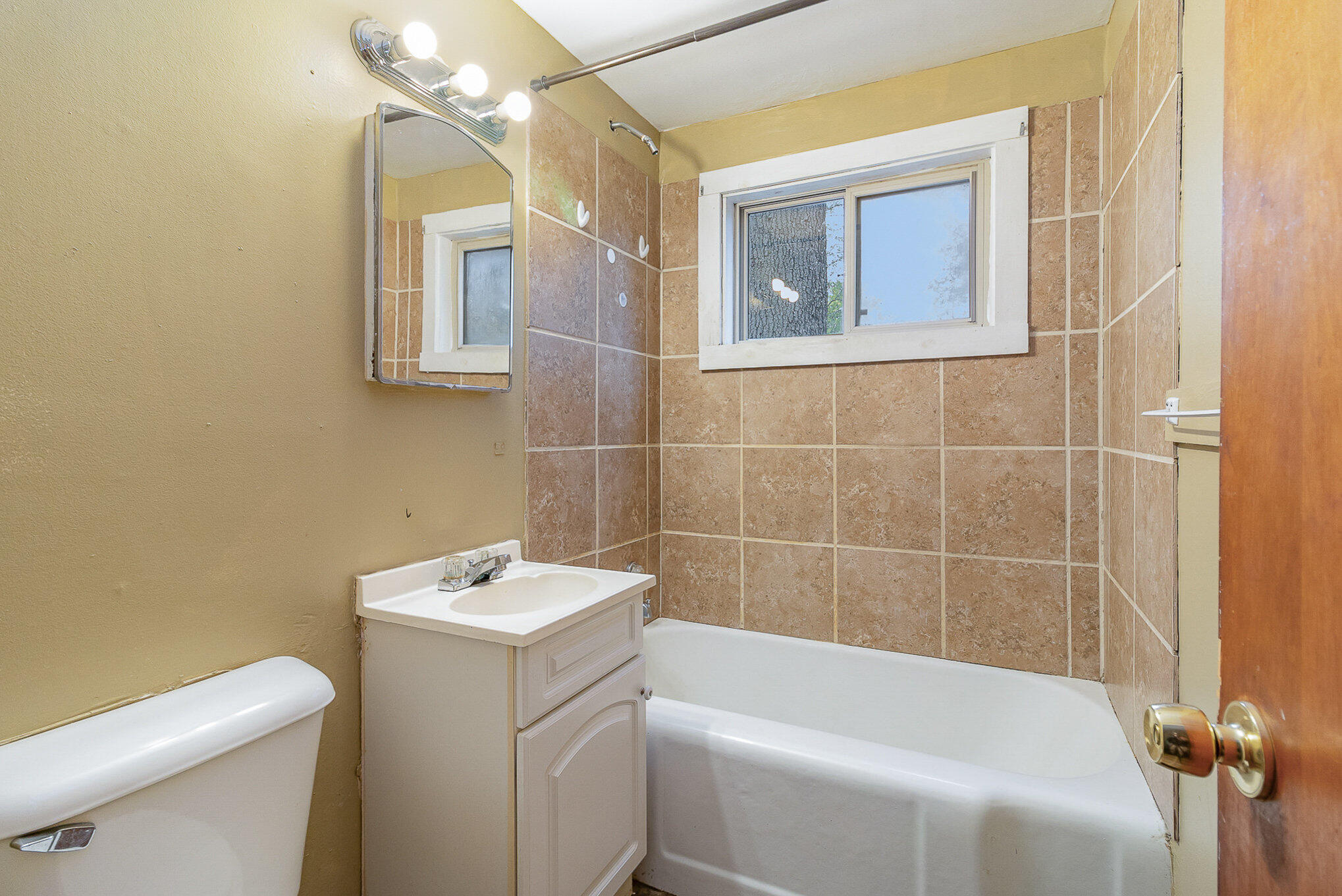 1513 Springland Avenue