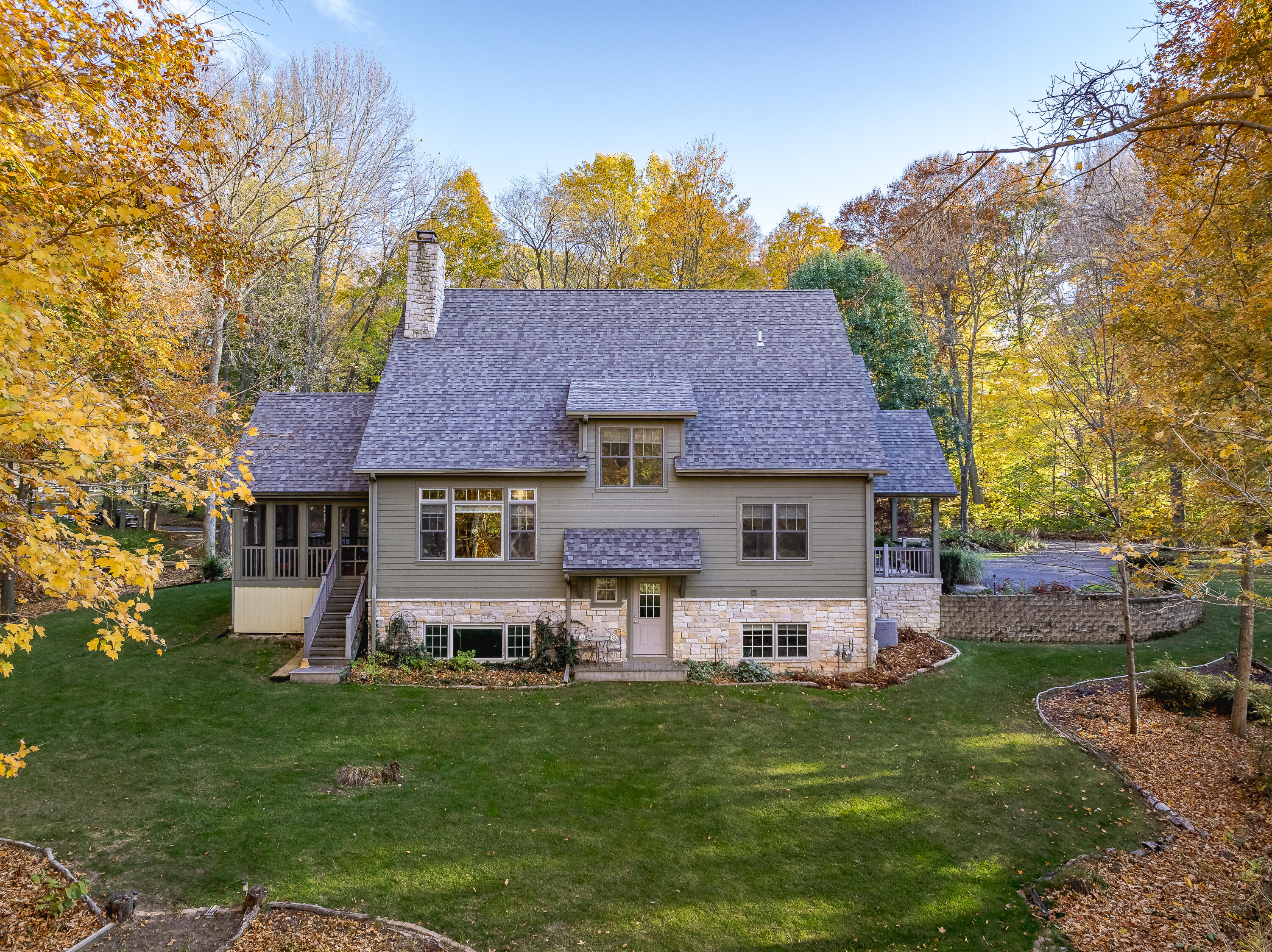 405 Sunnybrooke Court