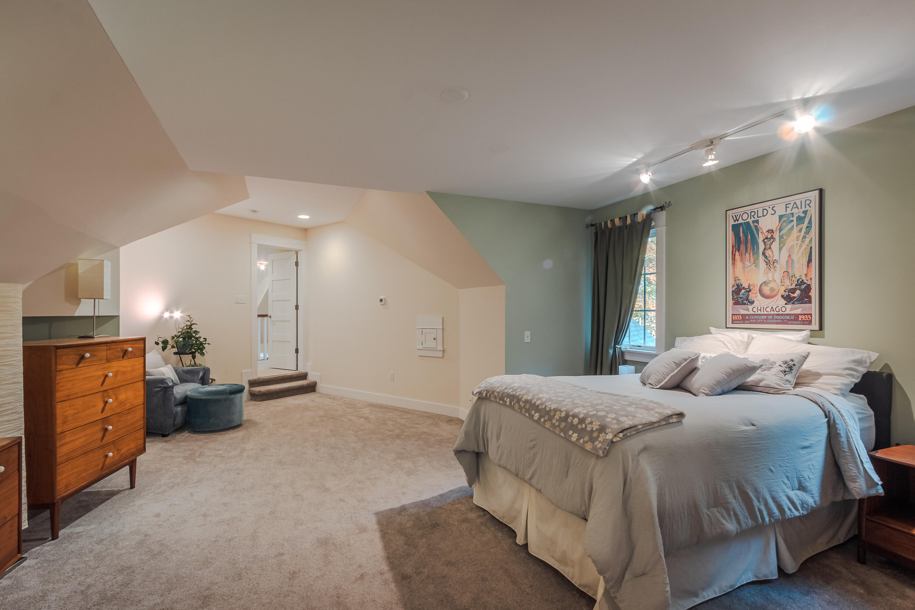 405 Sunnybrooke Court