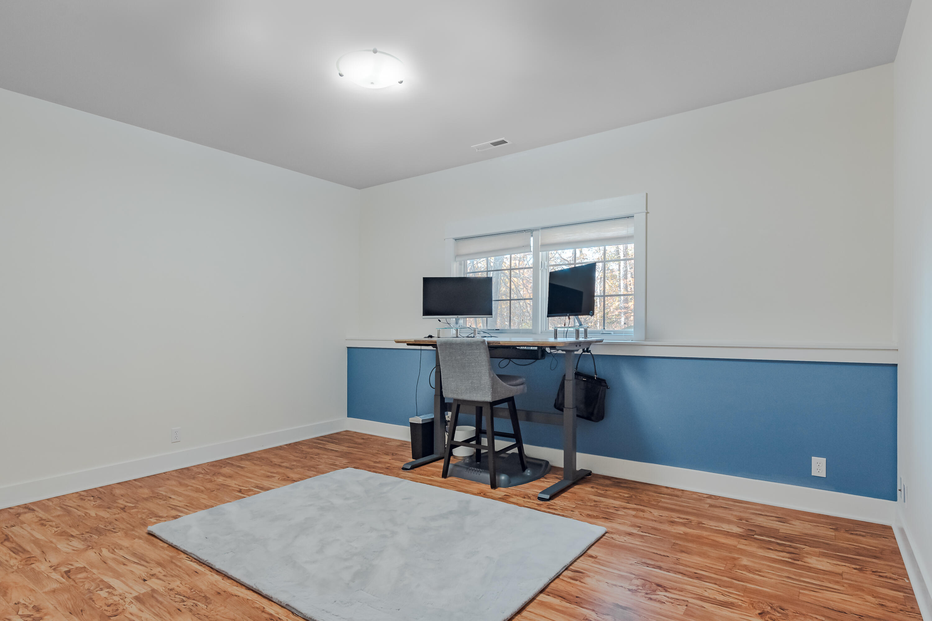 405 Sunnybrooke Court