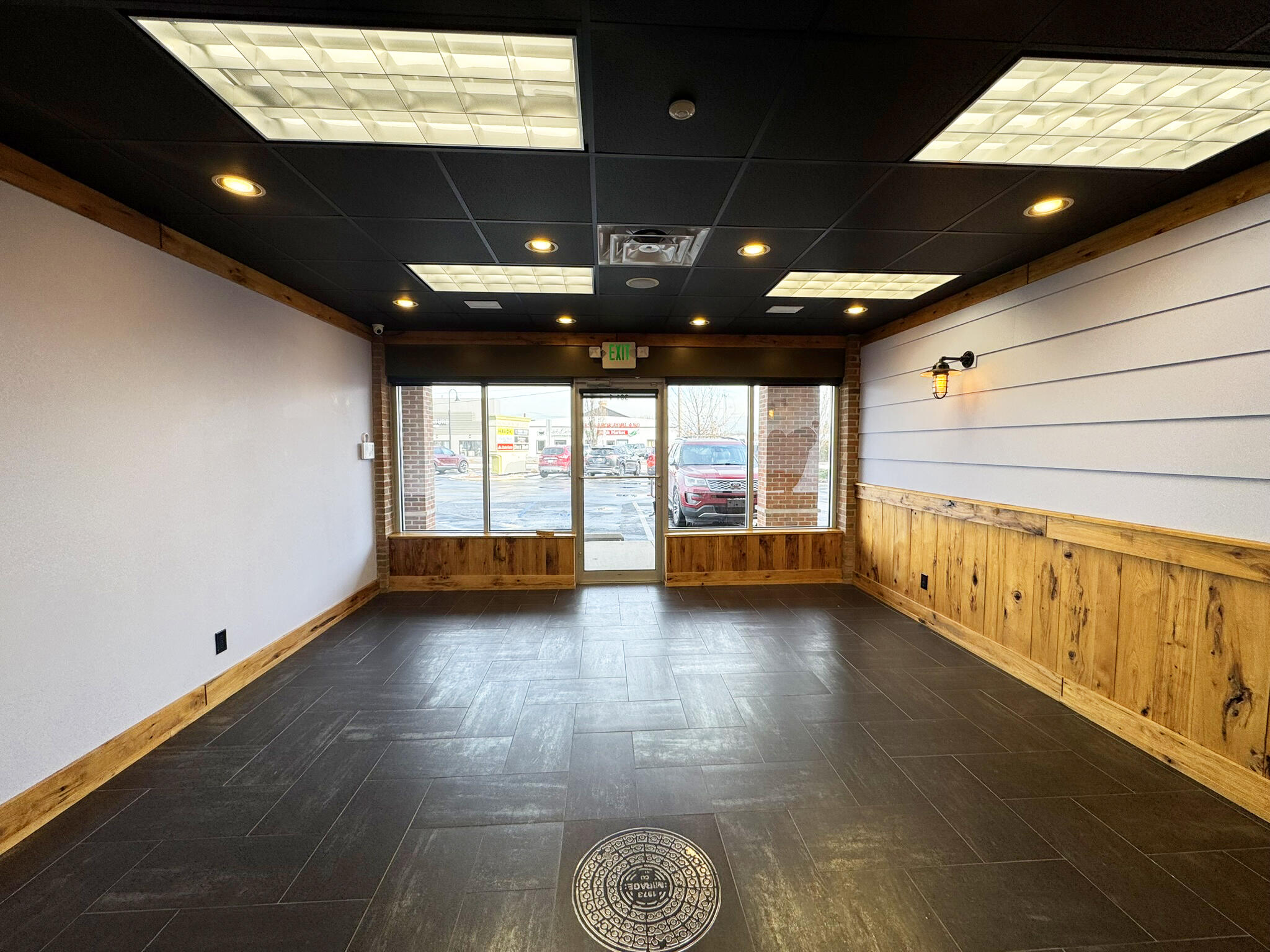 901 Calumet Avenue Unit: A