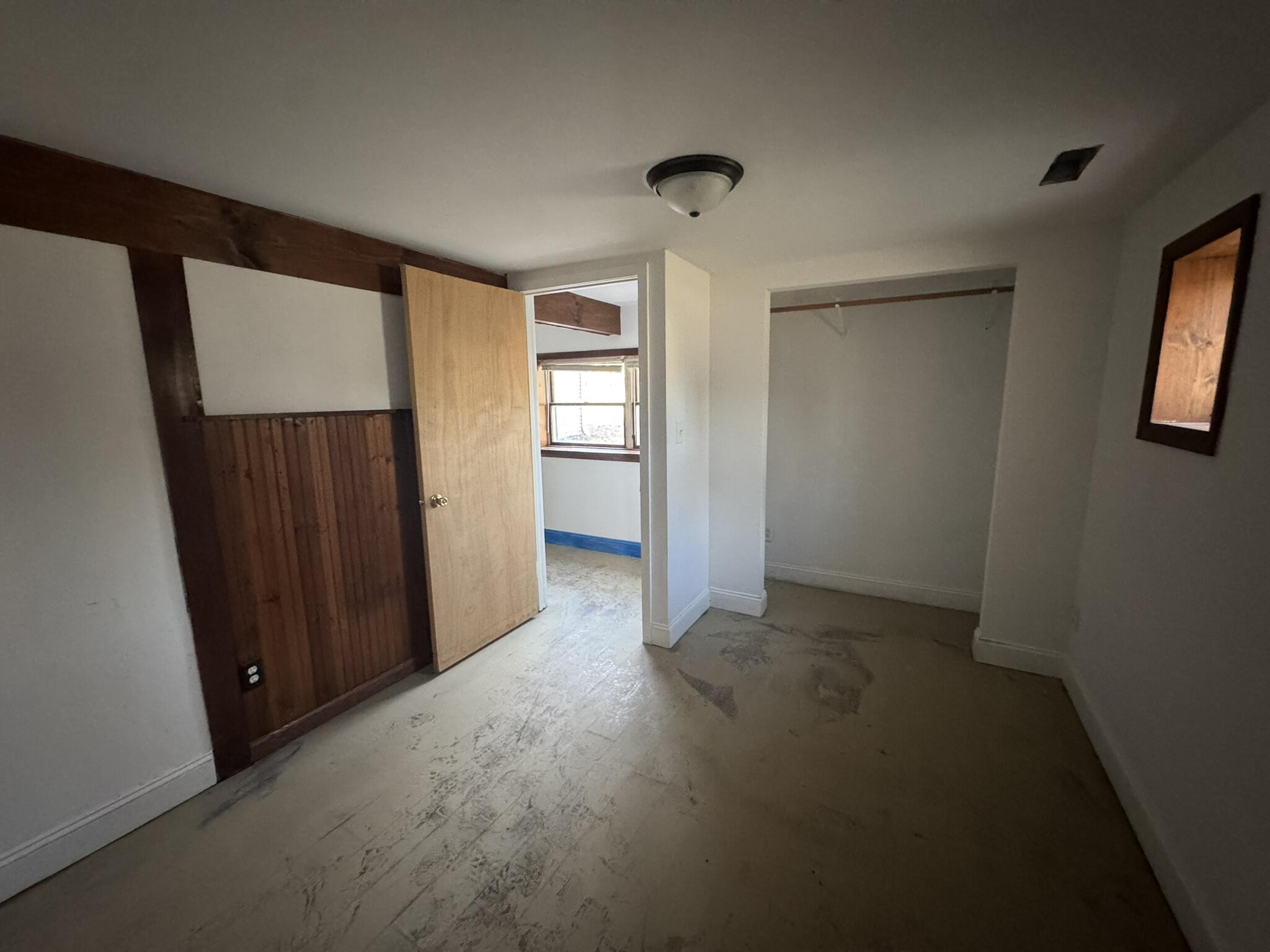 1506 Burlington Beach Road