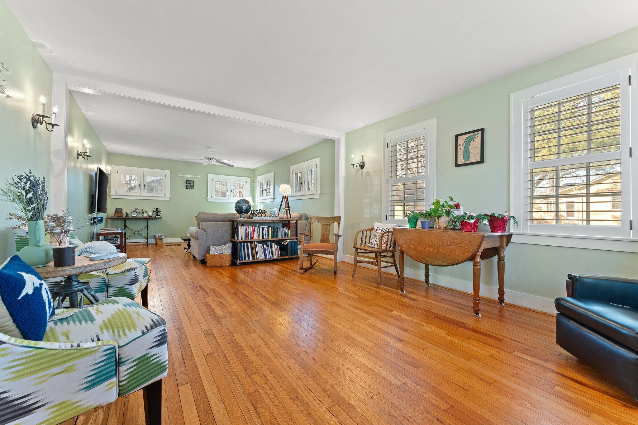 53 Willow Street