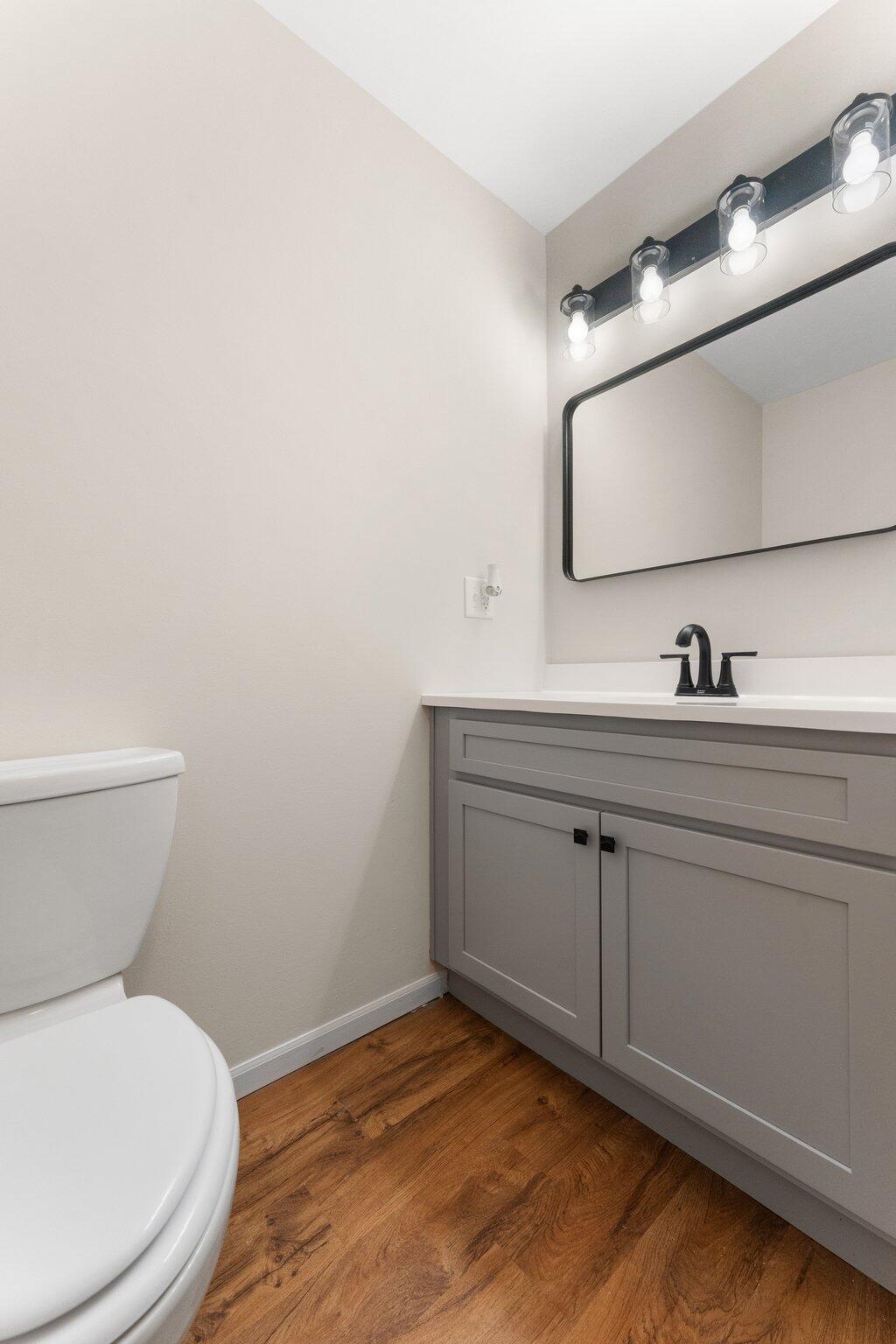 130-132 Meadows Circle