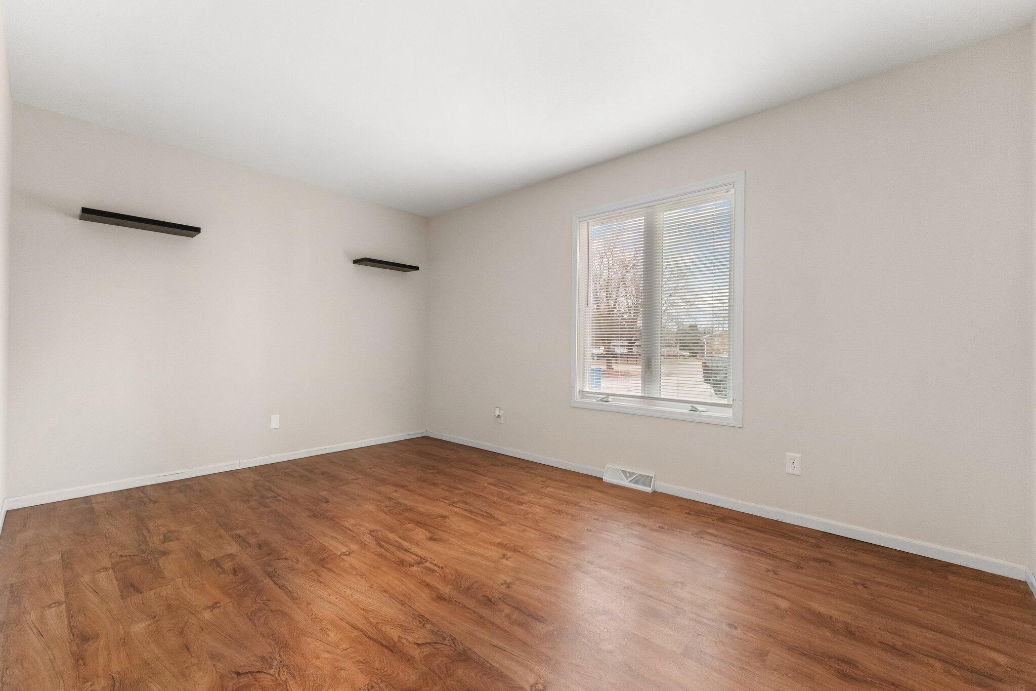 130-132 Meadows Circle